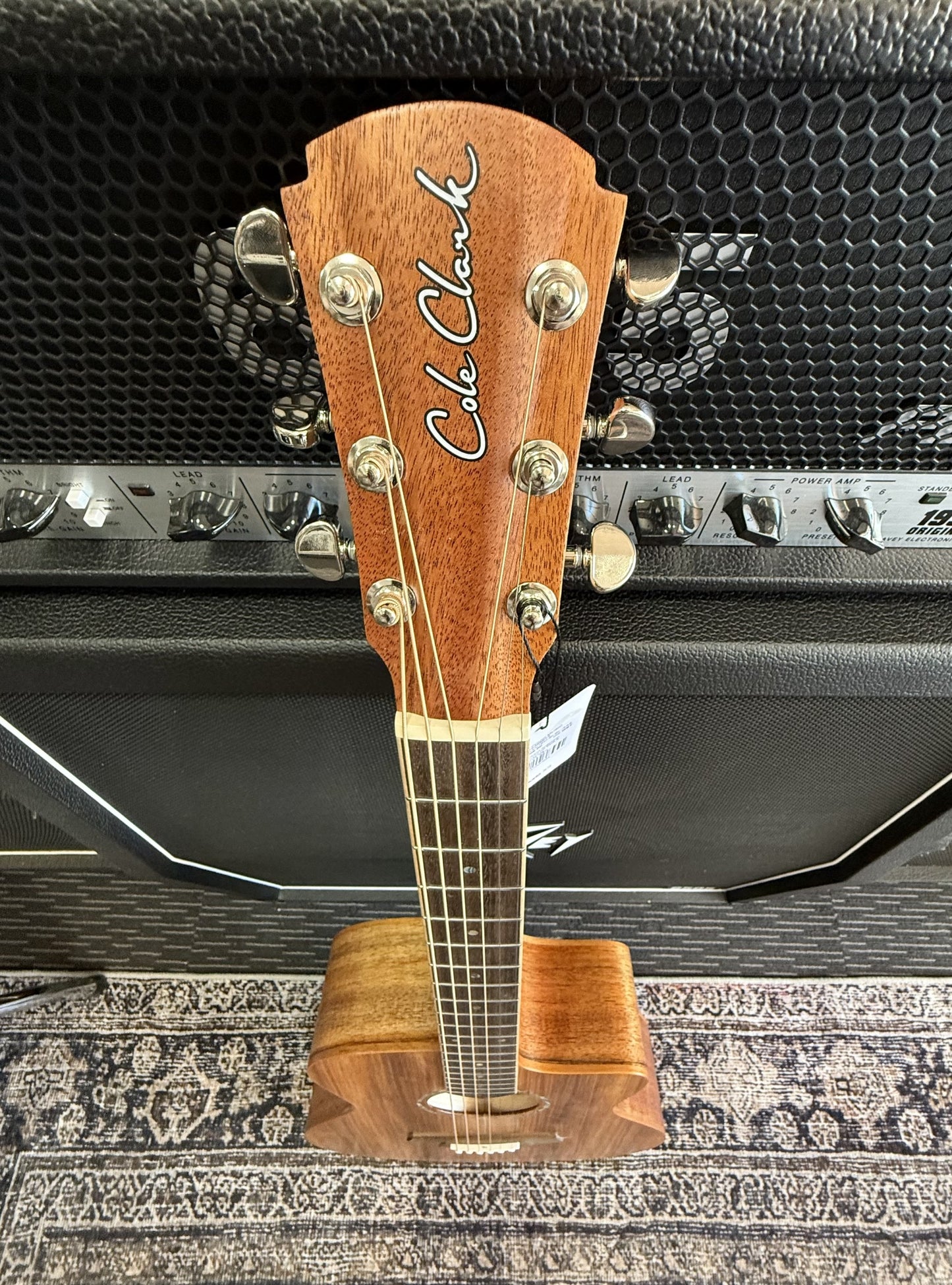 Cole Clark Studio series AN1EC - All Solid Blackwood with Dlx Gig Bag