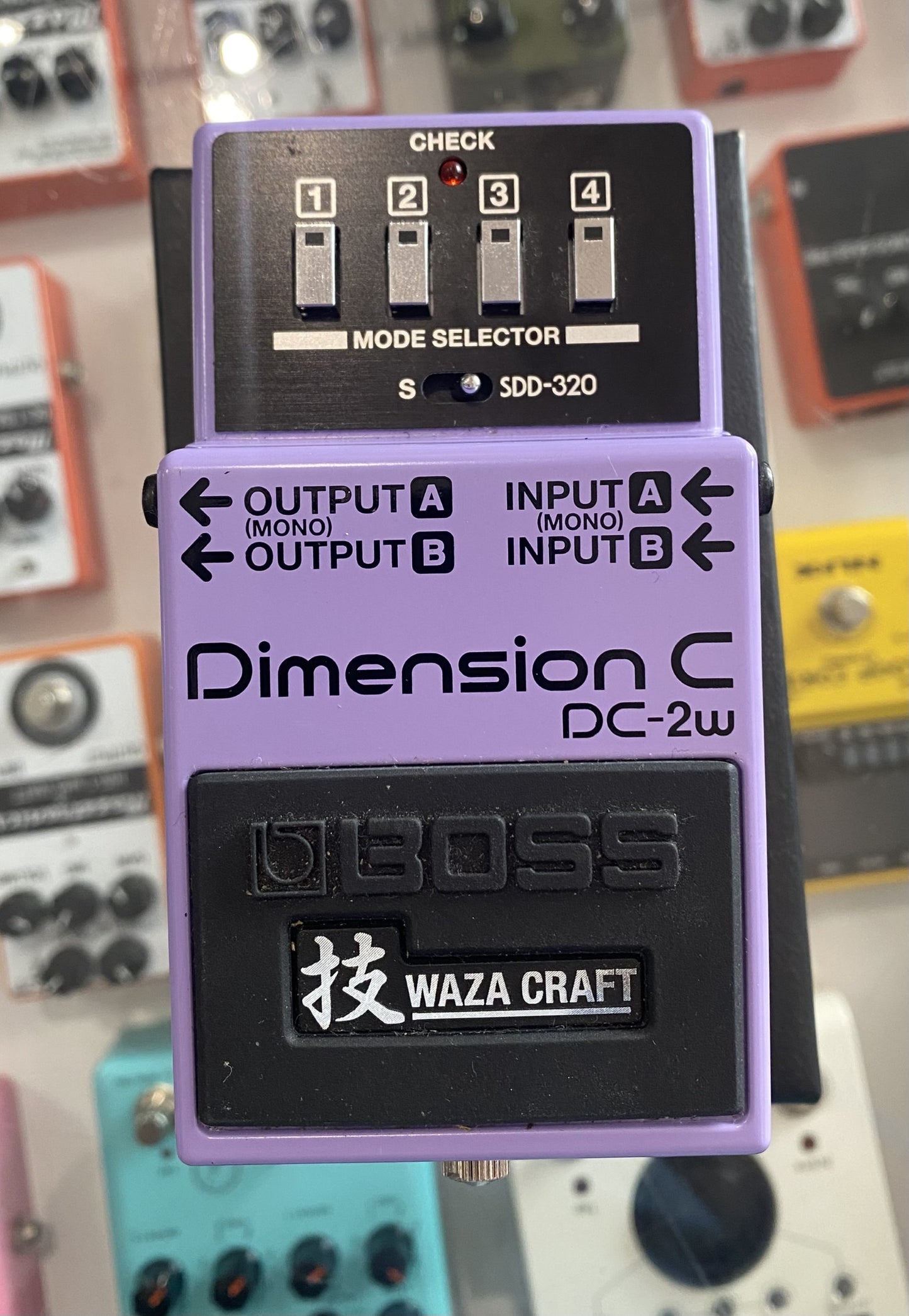 BOSS DC-2W DIMENSION C EFFECTS PEDAL (Pre-Loved)