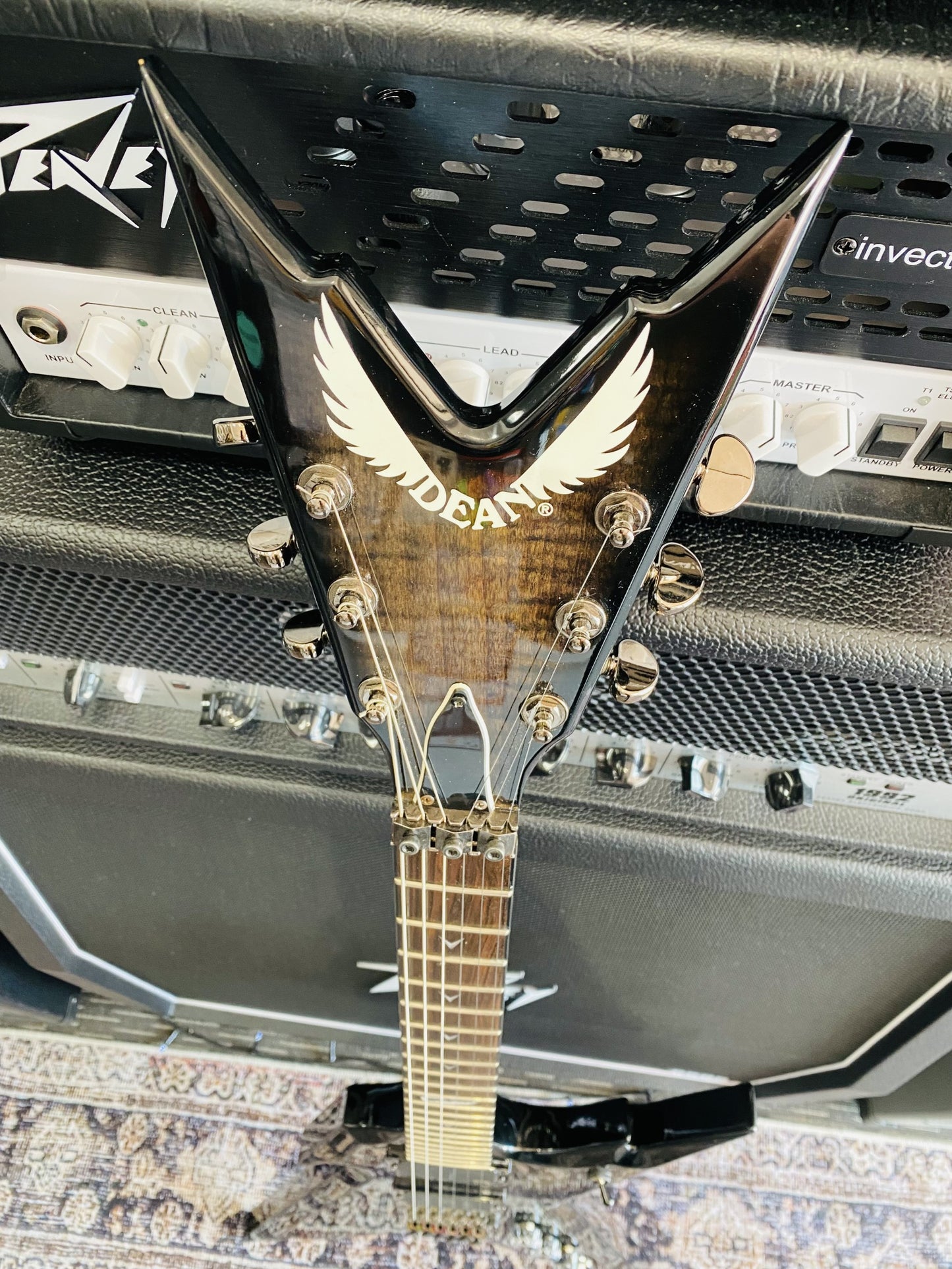 DEAN RAZORBACK DCR LTD #69/100 TRANS BLACK - WITH CASE (Pre-Loved)