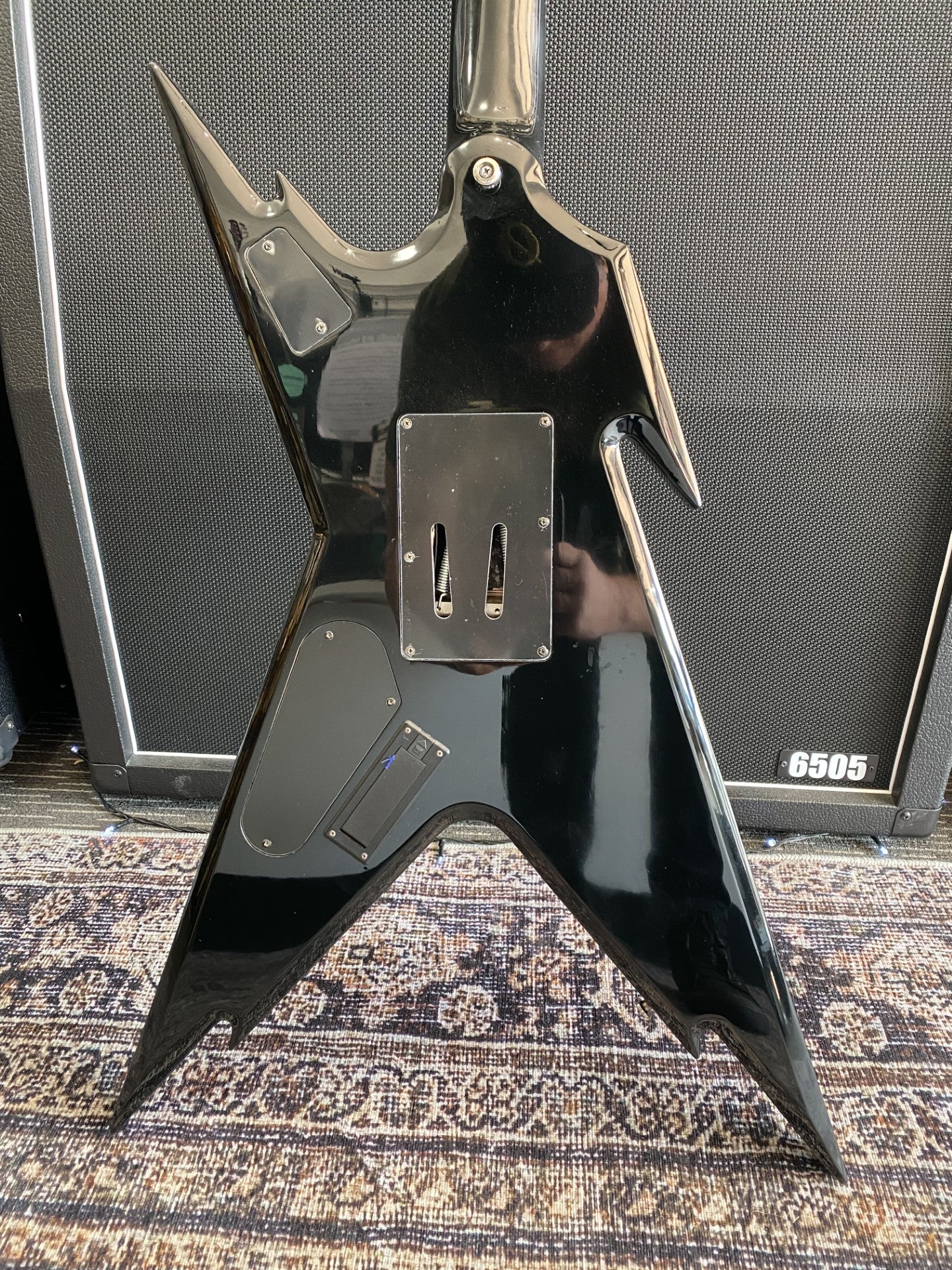 DEAN RAZORBACK DCR LTD #69/100 TRANS BLACK - WITH CASE (Pre-Loved)