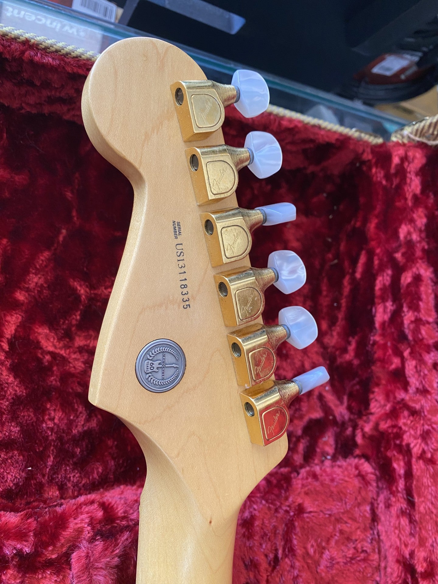 FENDER 60TH ANN STRATOCASTER W/ CASE SERIAL US13118335 - (Pre-Loved)