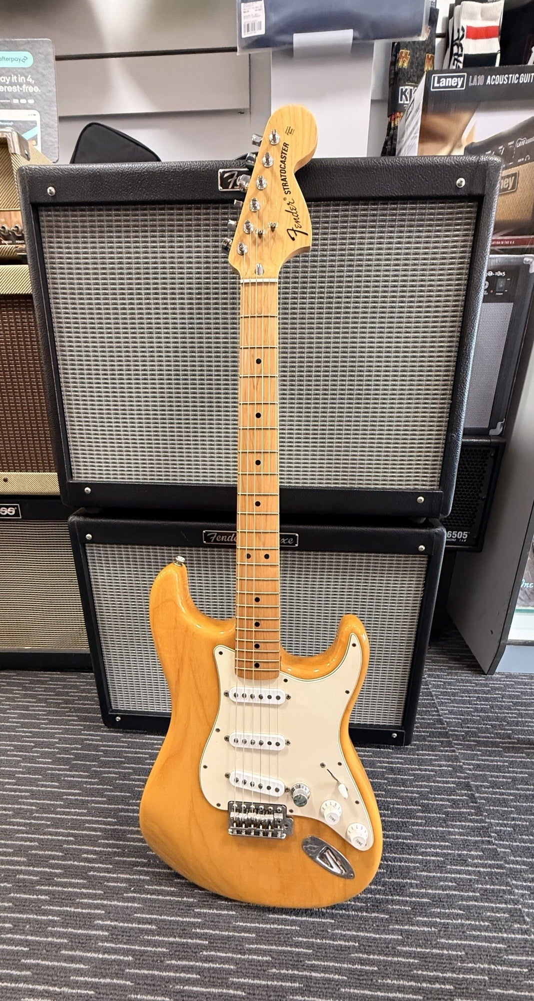 FENDER MEXICAN CLASSIC 70'S SERIES STRAT WITH GIG BAG - SECONDHAND