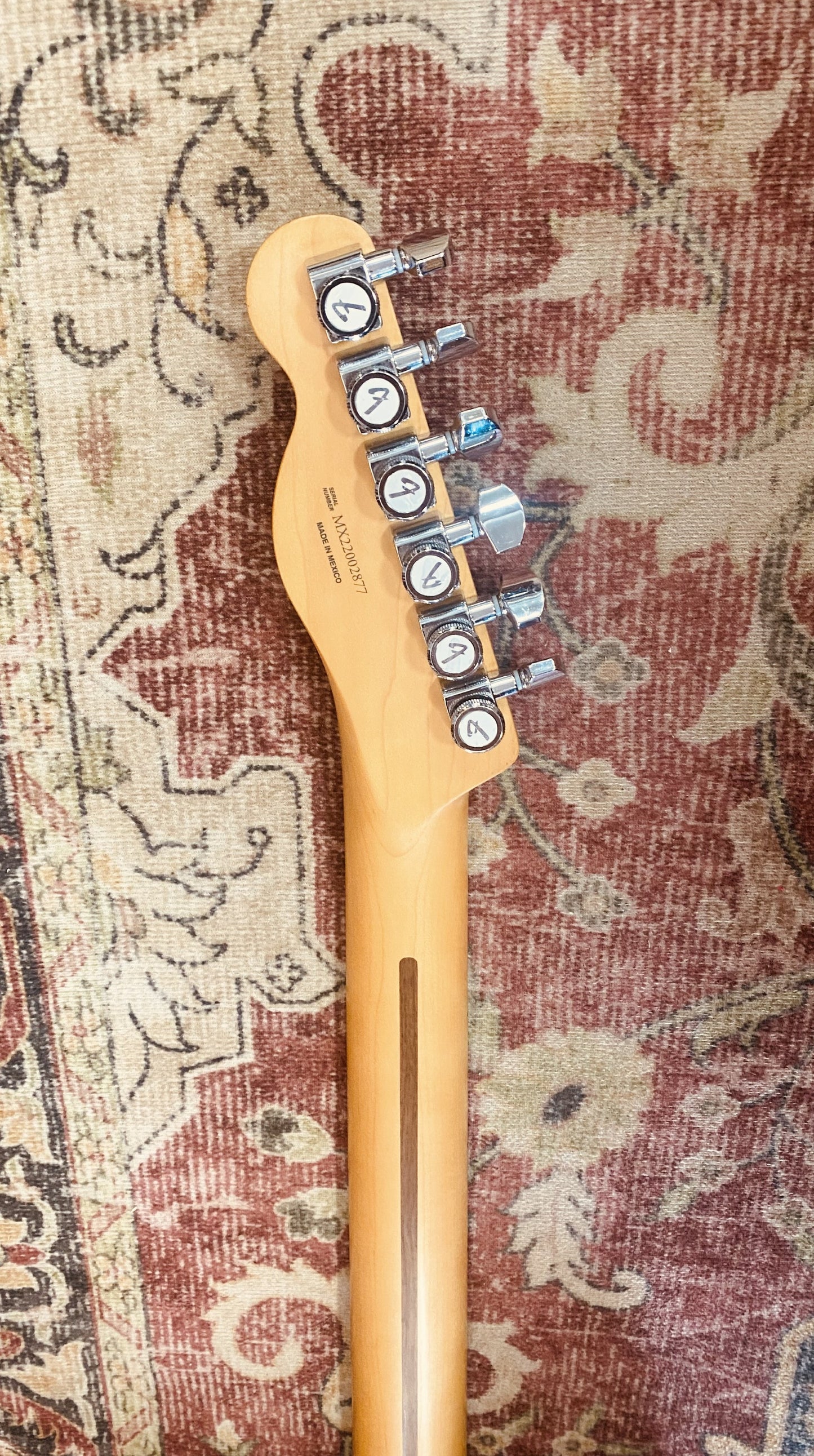 FENDER PLAYER PLUS TELE - SUNBURST W/ CASE (Pre-Loved)