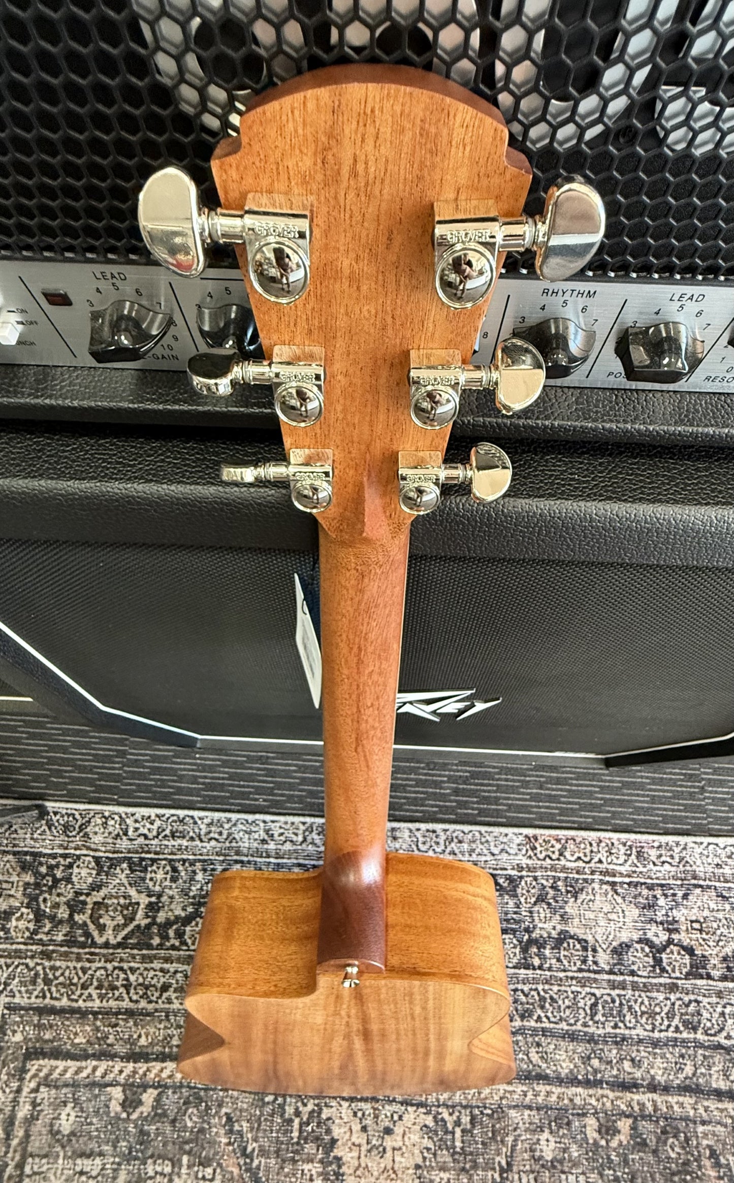Cole Clark STUDIO Series Acoustic/Electric All Solid African Mahogany with Deluxe Gig Bag