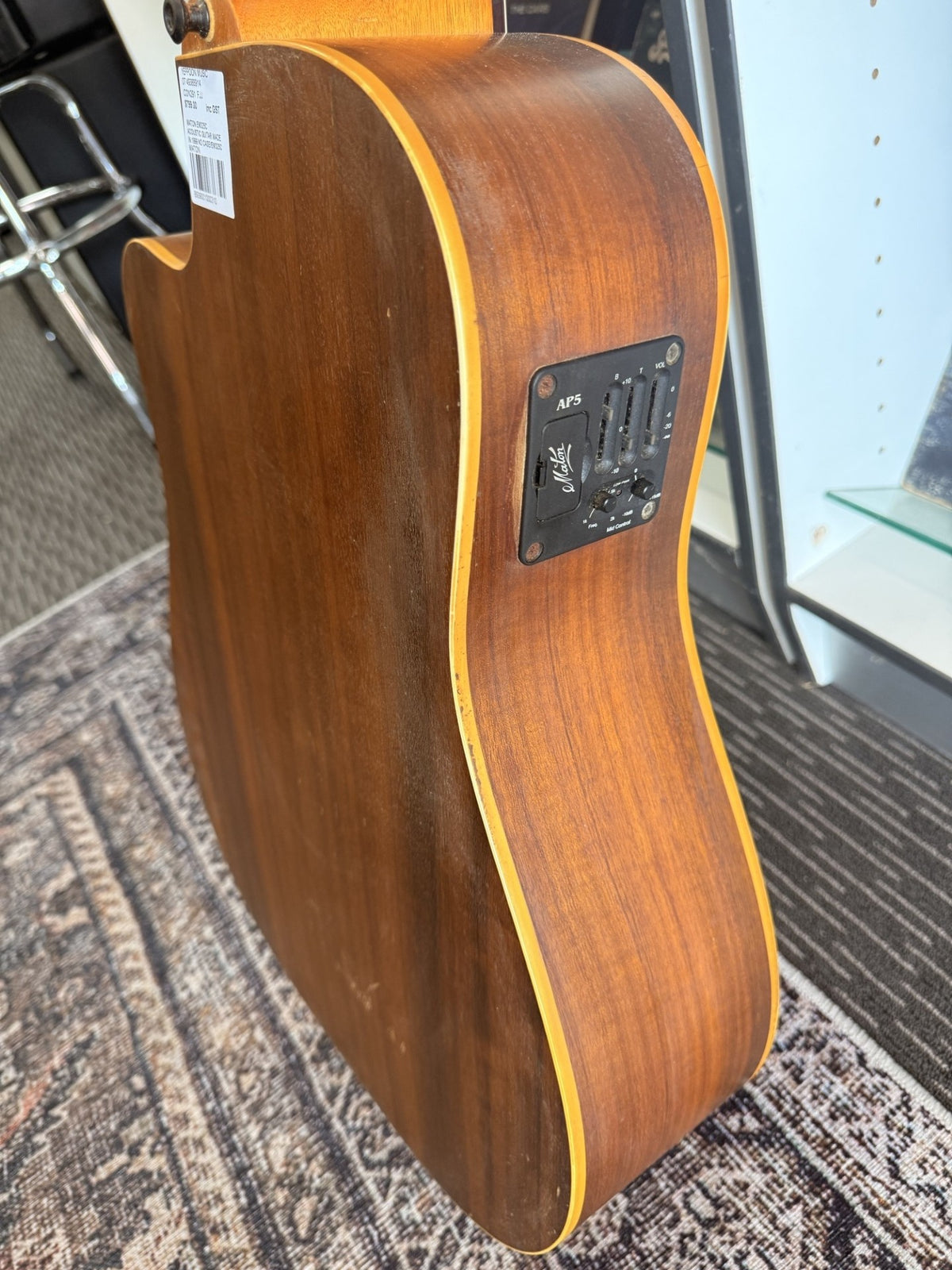 MATON EM325C ACOUSTIC GUITAR MADE IN 1999 NO CASE