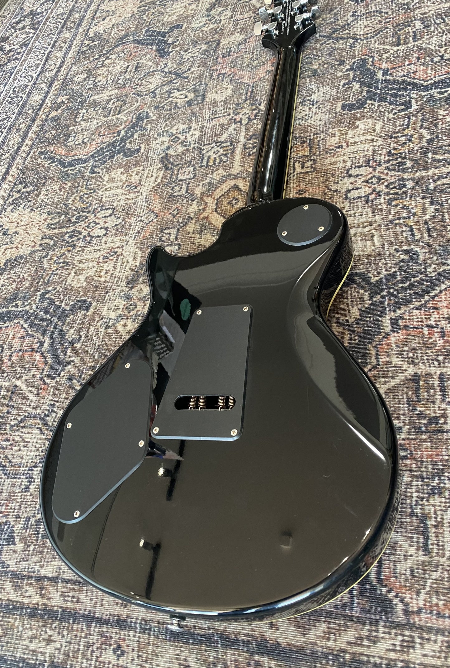 PRS SE SINGLE CUT WITH TREM - WITH GIG BAG (Pre-Loved)