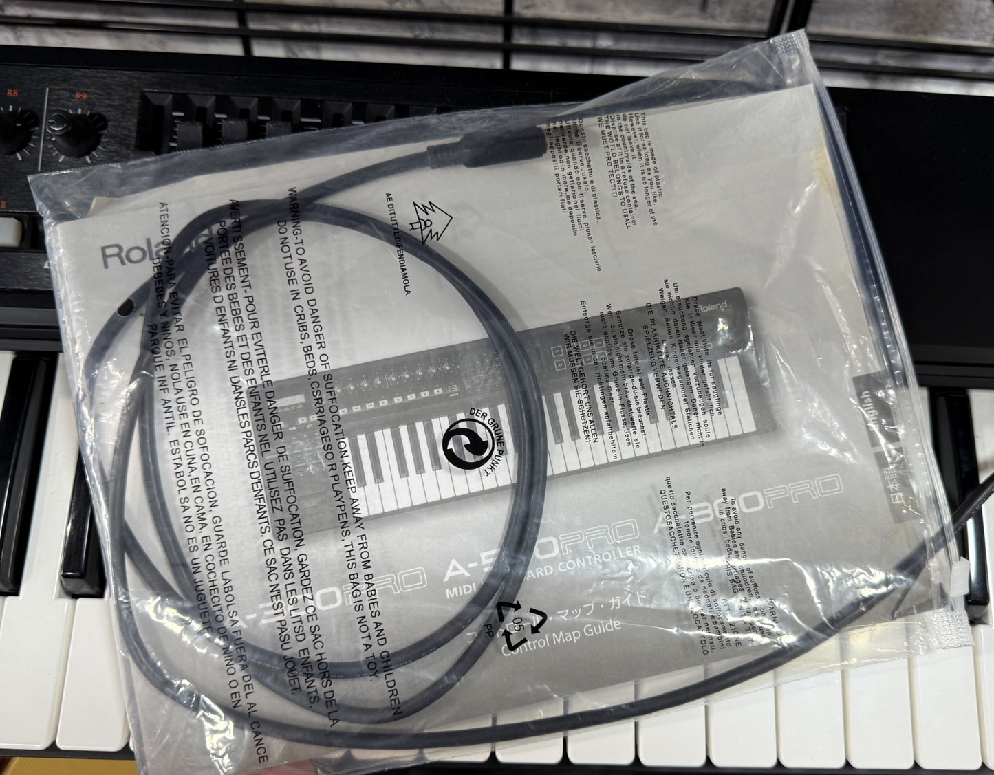 ROLAND A800 PRO CONTROLLER Keyboard (Pre-Loved)