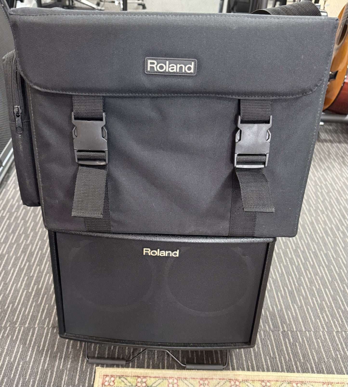 Roland AC-60 Acoustic Amp in box (Pre-Loved)