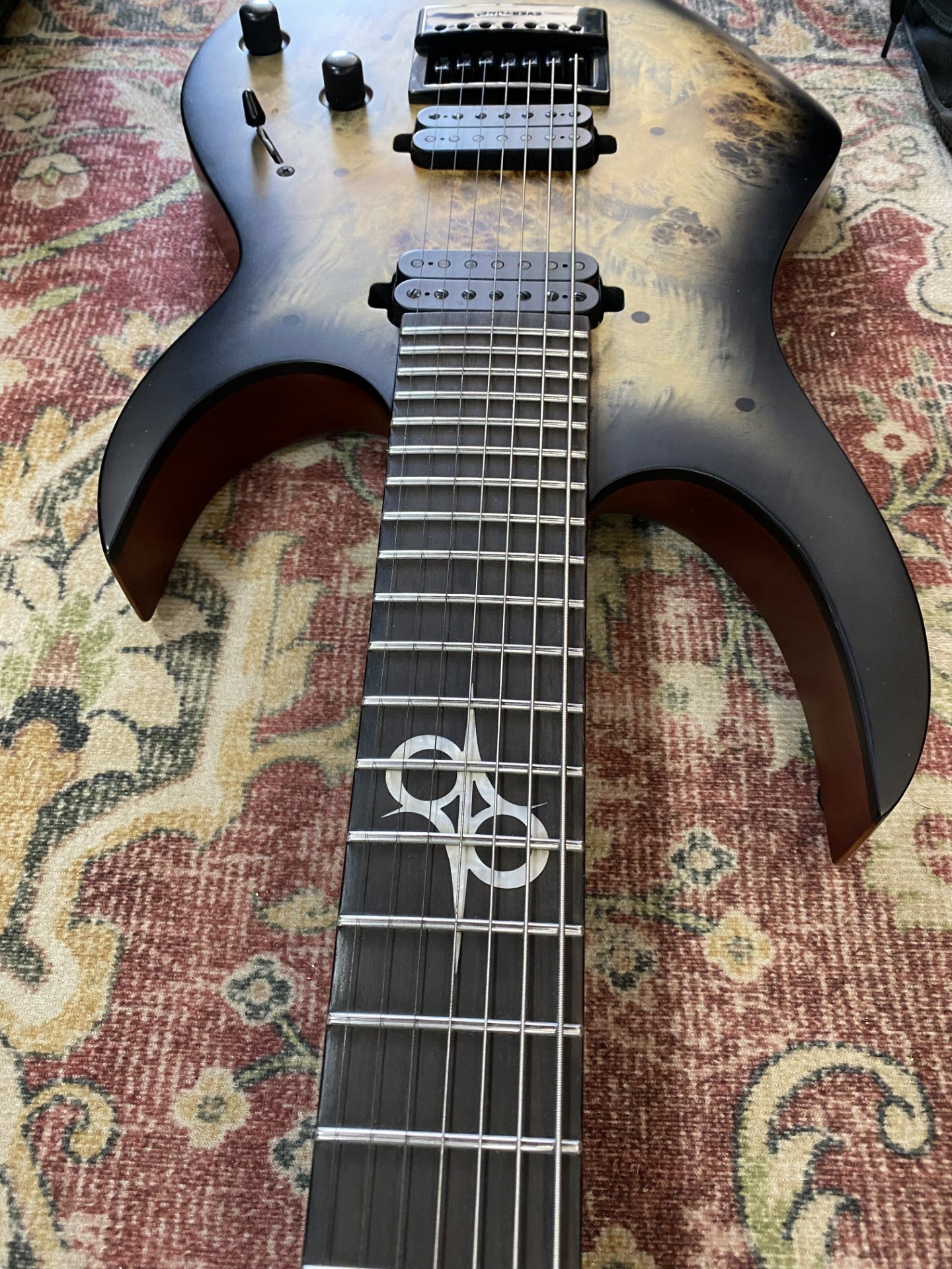 s/h SOLAR S1.7PB 7 STRING ELECTRIC GRT WITH CASE