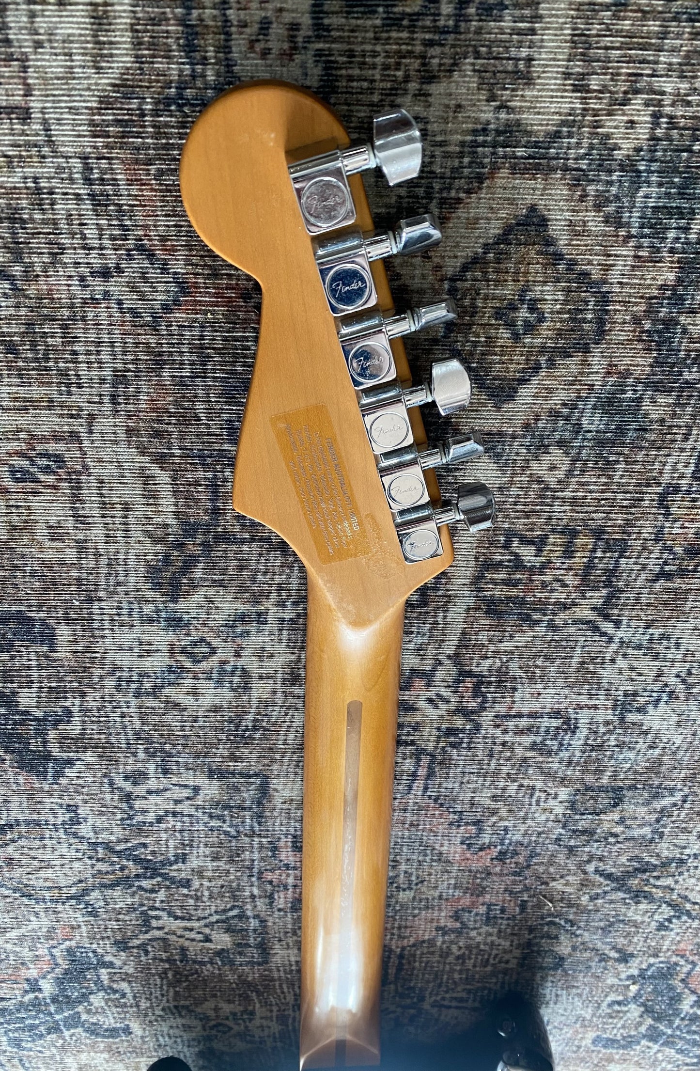 FENDER 2007-2008 MEXICAN STRATOCASTER WITH GATOR CASE (Pre-Loved)
