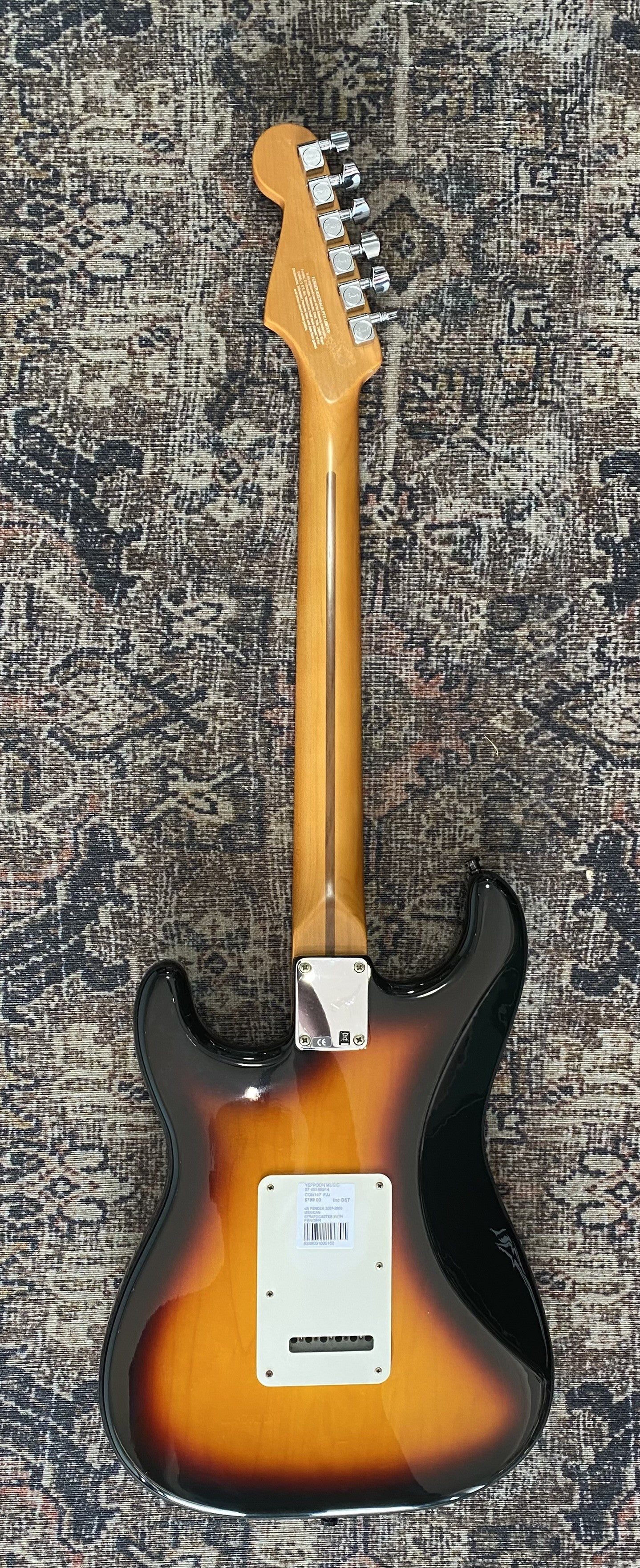 FENDER 2007-2008 MEXICAN STRATOCASTER WITH GATOR CASE (Pre-Loved)