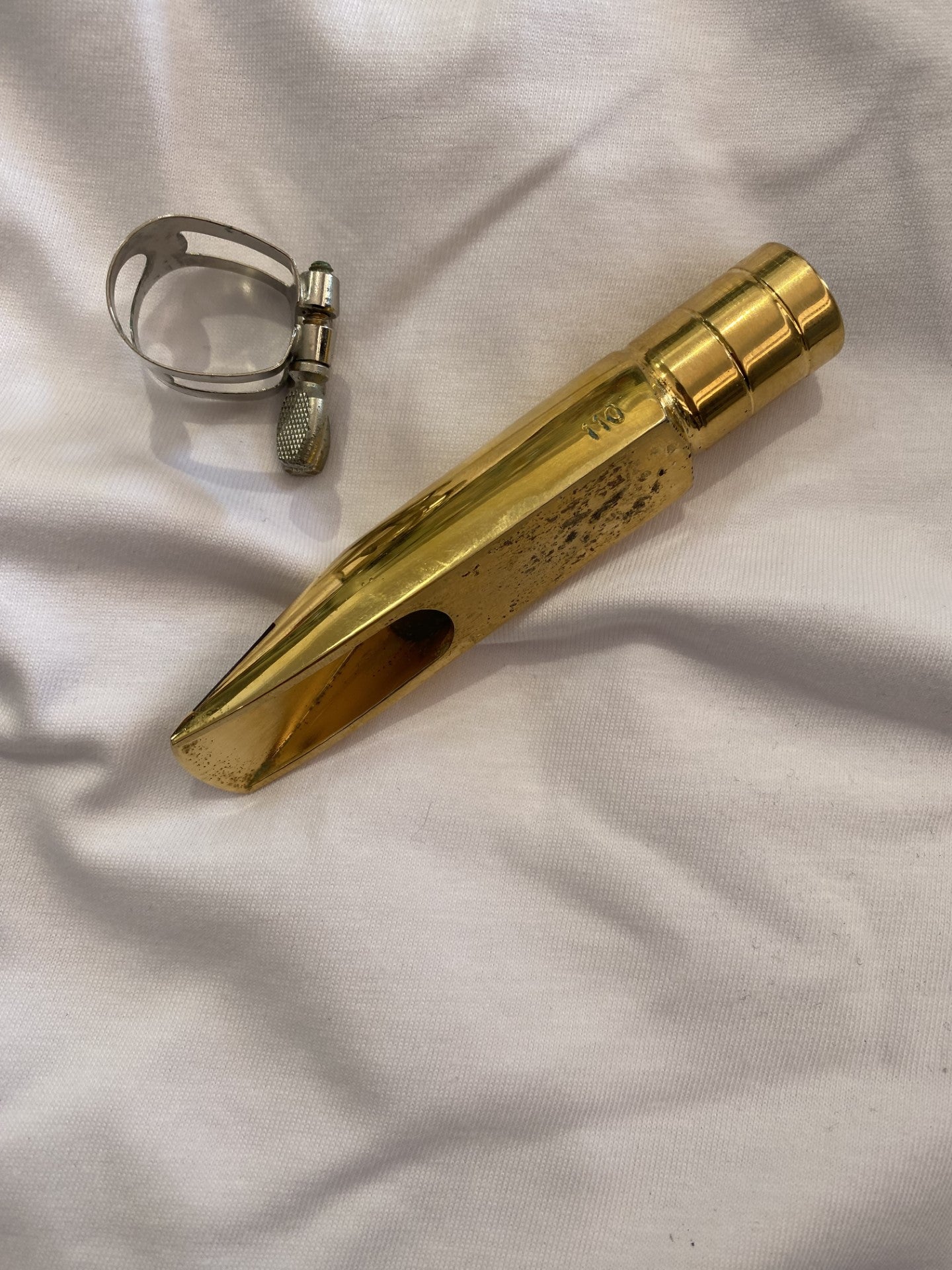 BARI GOLD TENOR TAX MOUTHPIECE WITH LIGATURE AND CAP (Preloved)