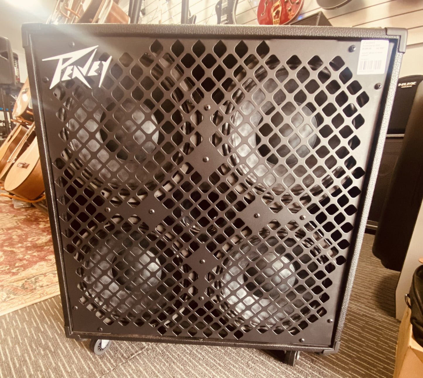 Peavey MegaBass 410 Bass Amp Cabinet 1200-Watt 4x10
