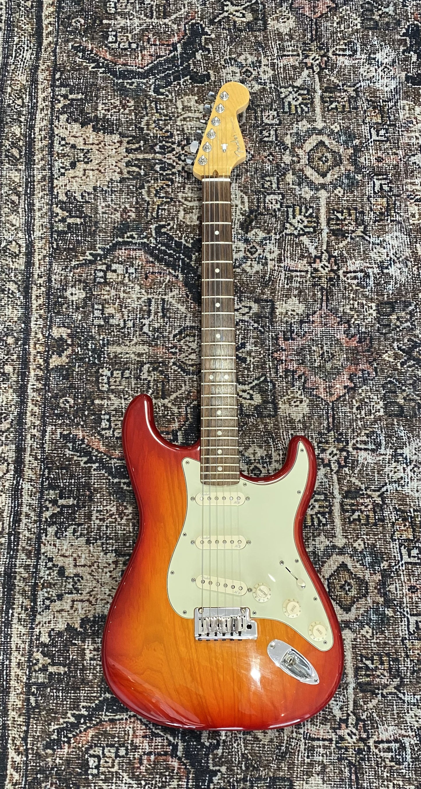FENDER AMERICAN DELUXE 2012 SIENNA BURST WITH CASE