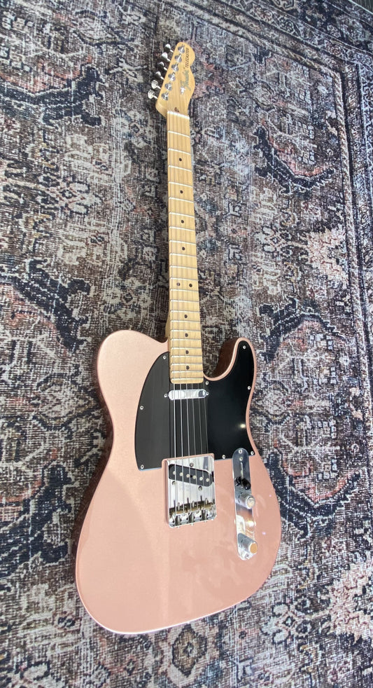 FENDER AMERICAN PERFORMER TELECASTER W/CASE MADE IN 2018
