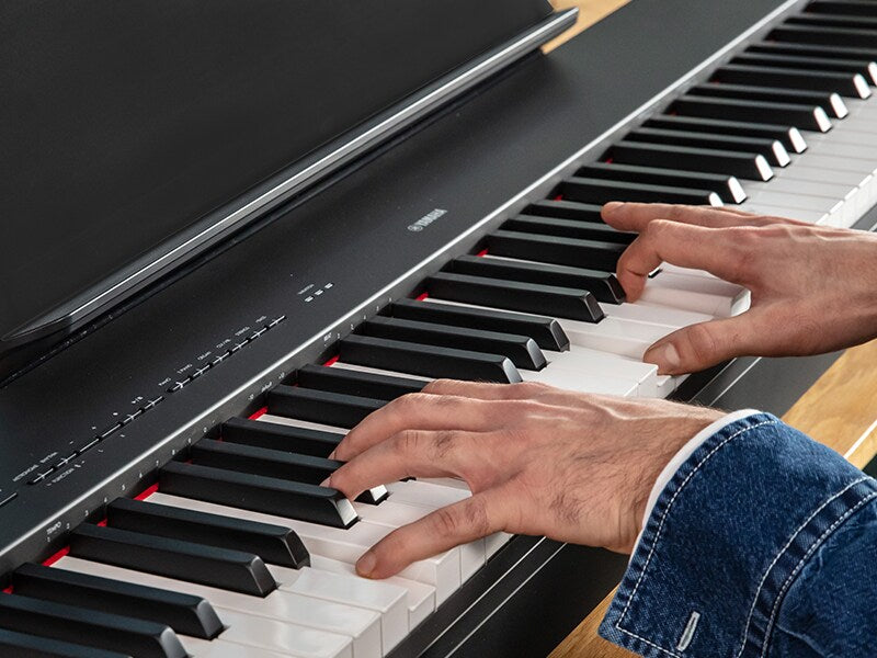 YAMAHA P-225 DIGITAL PIANO Black