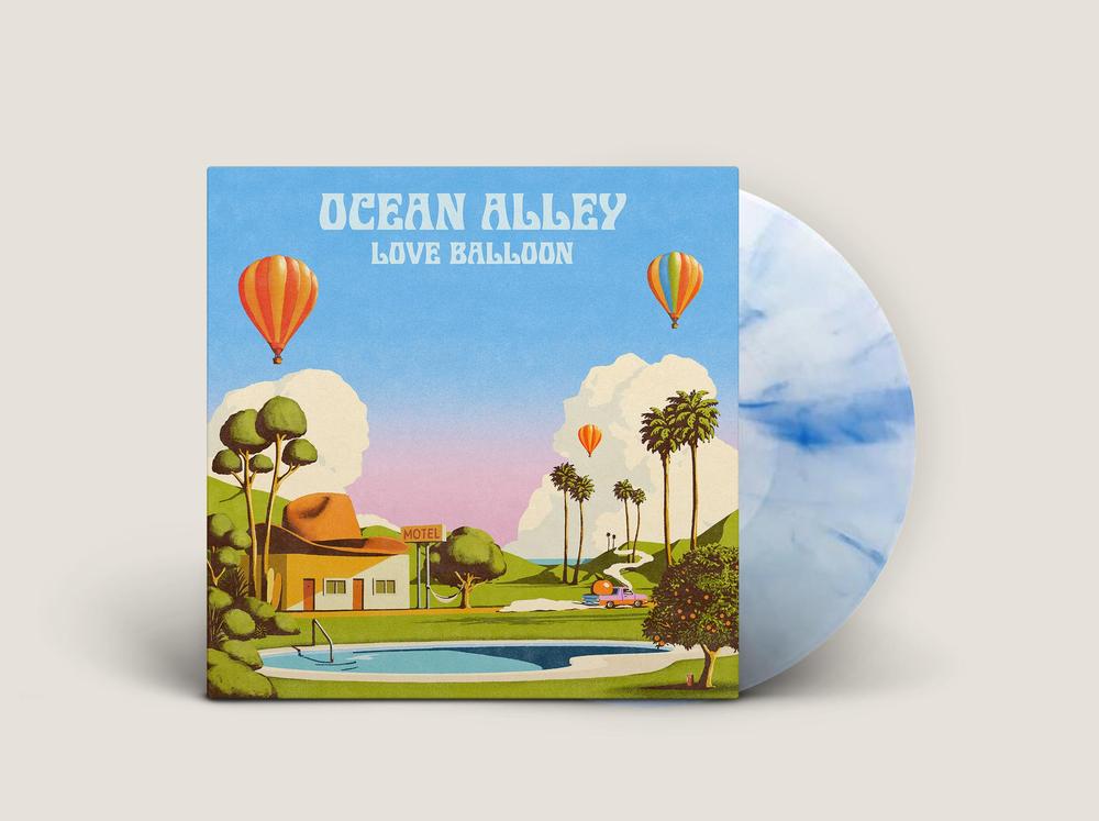OCEAN ALLEY - LOVE BALLOON (INDIE EXCLUSIVE BLUE & CLEAR SMOKE ) LP