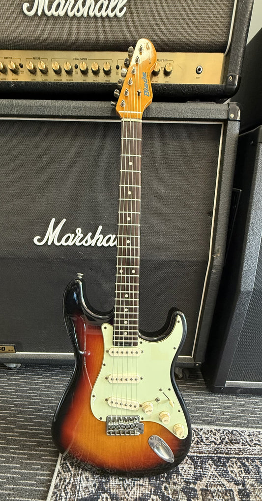 LEVINSON BLADE - TEXAS STANDARD PRO - MID 2000'S WITH CASE