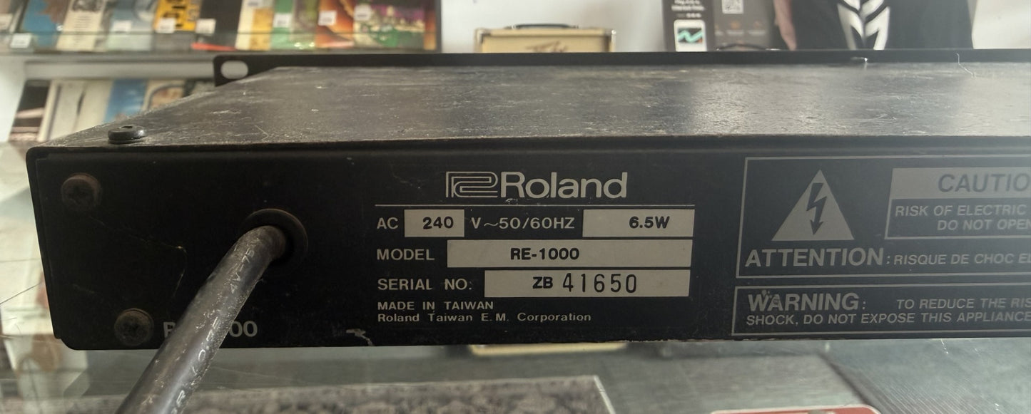 BOSS RE-1000 DIGITAL MULTI ECHO RACK UNIT - SECONDHAND
