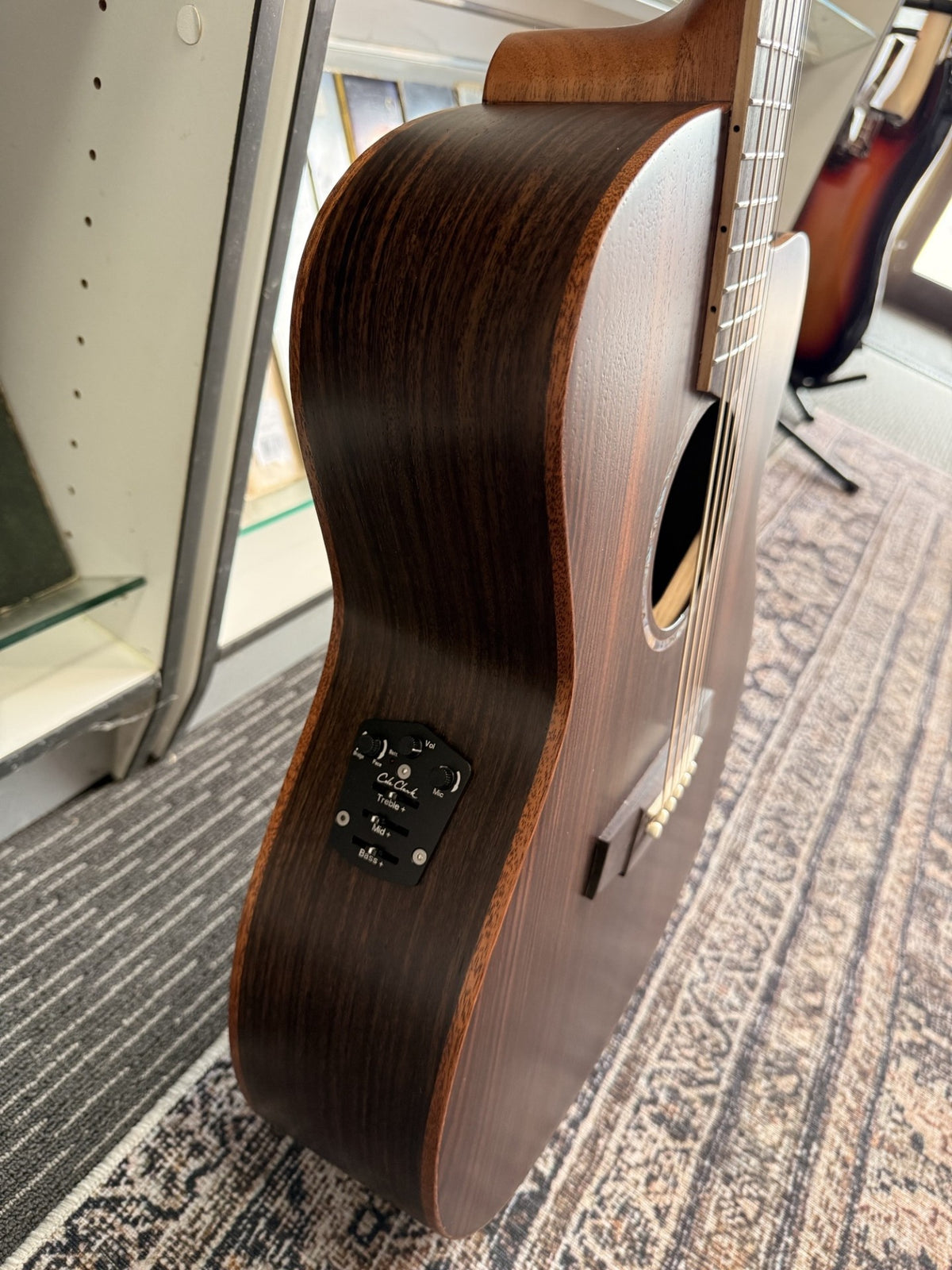 COLE CLARK STUDIO SERIES AN1EC - ALL SOLID ROSEWOOD W/ DLX BAG