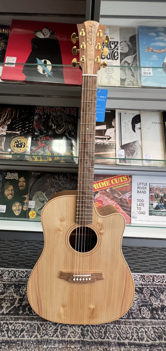 Cole Clark FL2EC A/E GTR BUNYA FACE BLACKWOOD B/S W/case