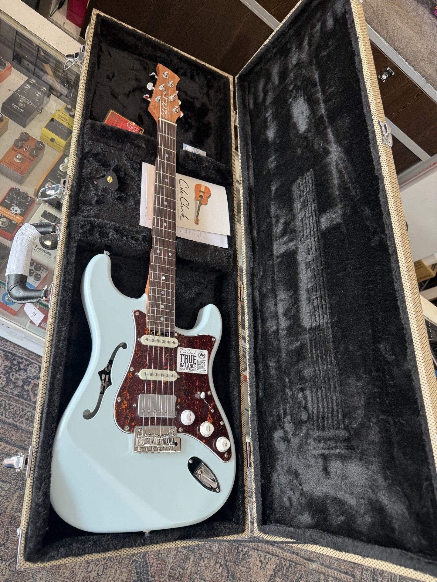COLE CLARK - HOLLOW BABY HSS - Baby Blue with CASE