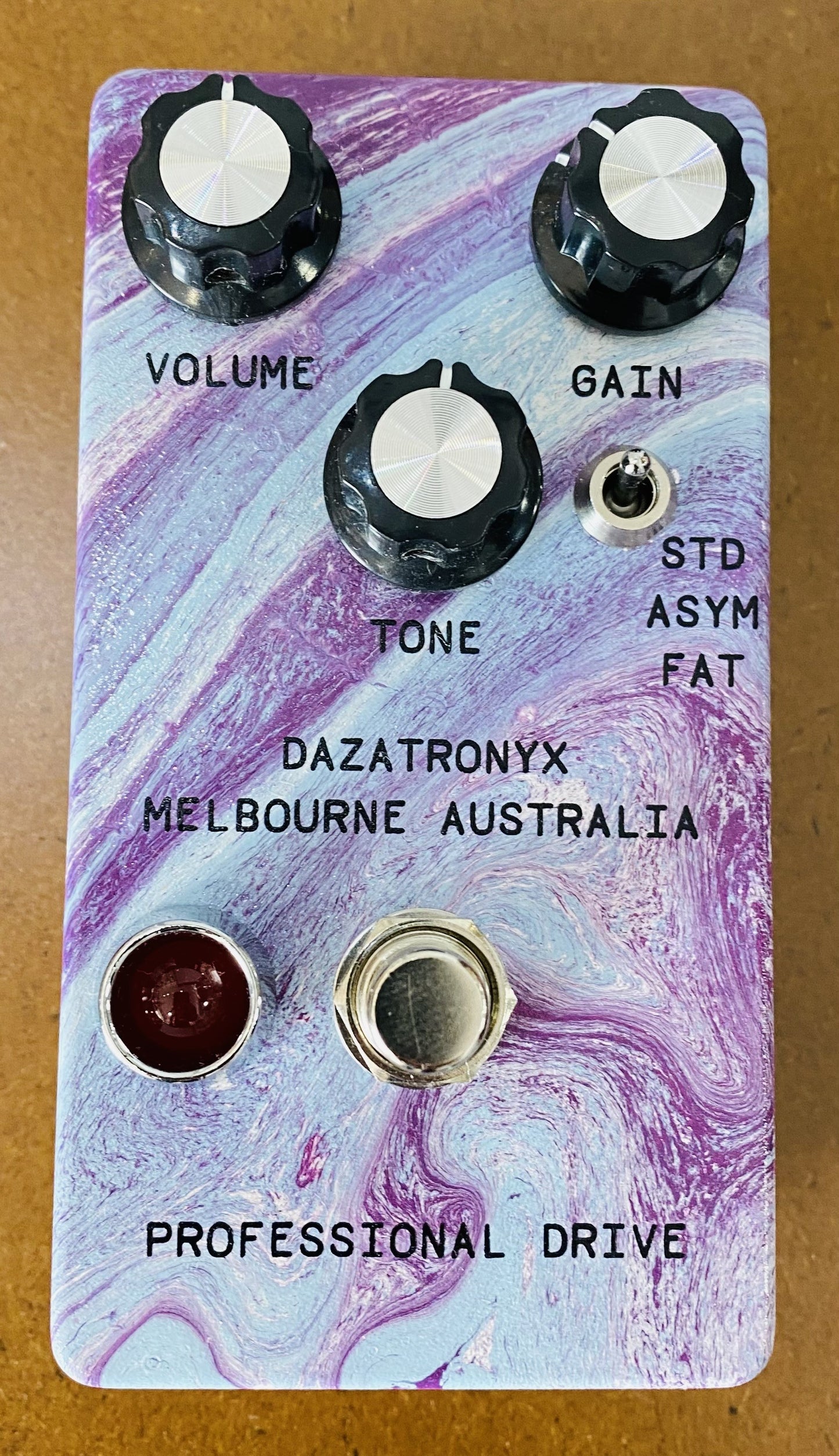 DAZATRONYX BUBBLEGUM SWIRL DIP PRO DRIVE FX PEDAL