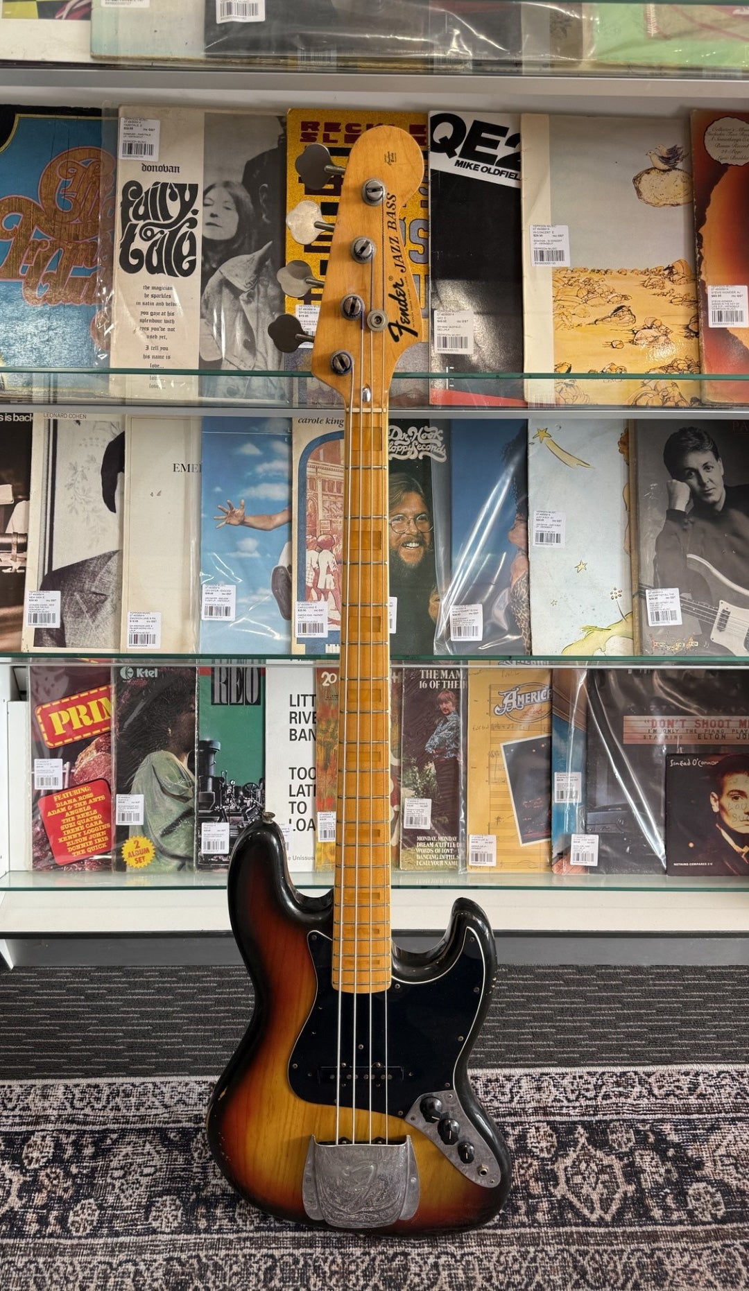 FENDER JAZZ BASS USA - MADE IN 1975 WITH CASE
