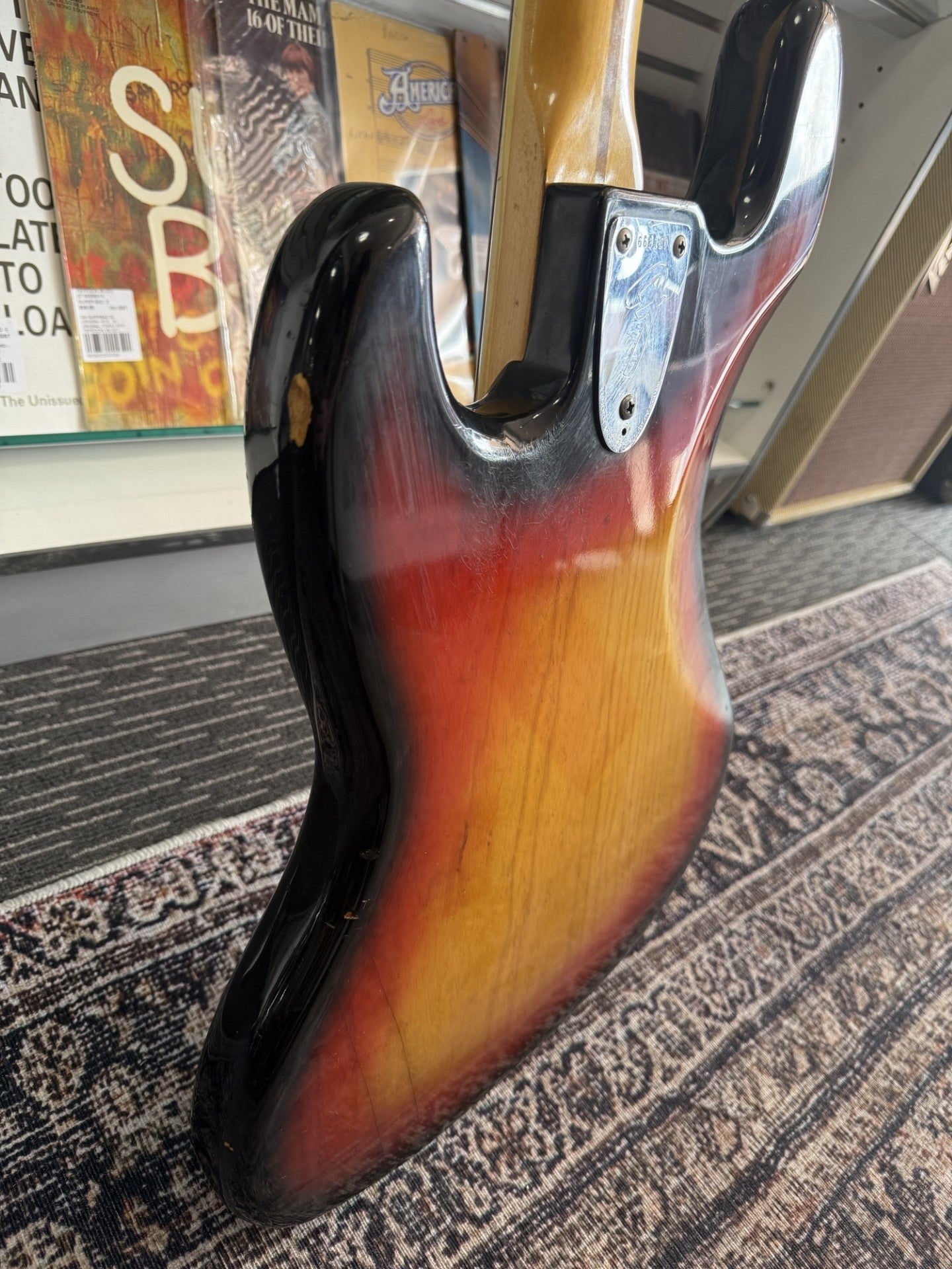 FENDER JAZZ BASS USA - MADE IN 1975 WITH CASE