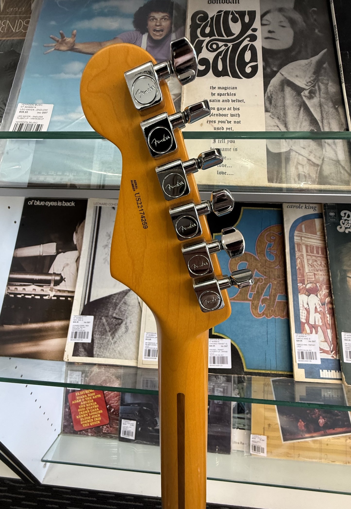 FENDER AMERICAN PRO II STRATOCASTER - SIENNA BURST SN#US22174259 - Secondhand