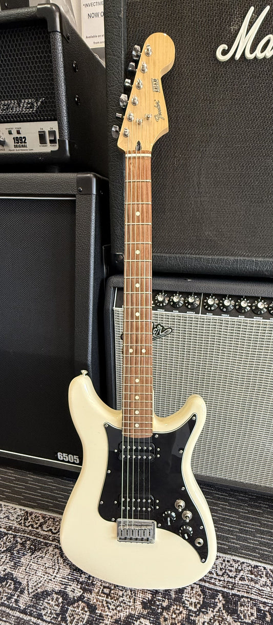 FENDER LEAD III ELECTRIC GTR WITH TWEED CASE (Pre-Loved)