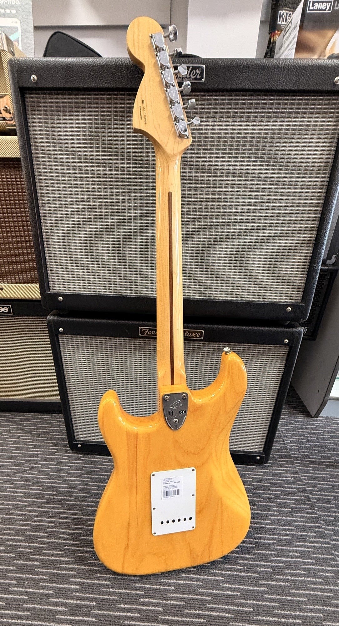 FENDER MEXICAN CLASSIC 70'S SERIES STRAT WITH GIG BAG - SECONDHAND