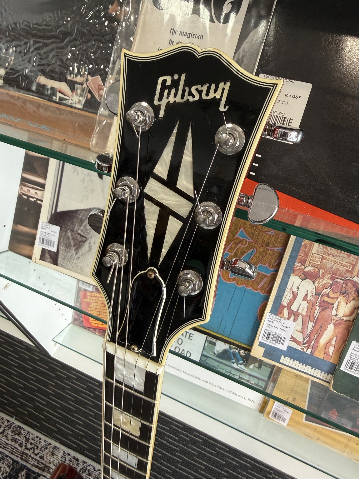 GIBSON MIDTOWN CUSTOM - MADE IN 2012 WITH CASE
