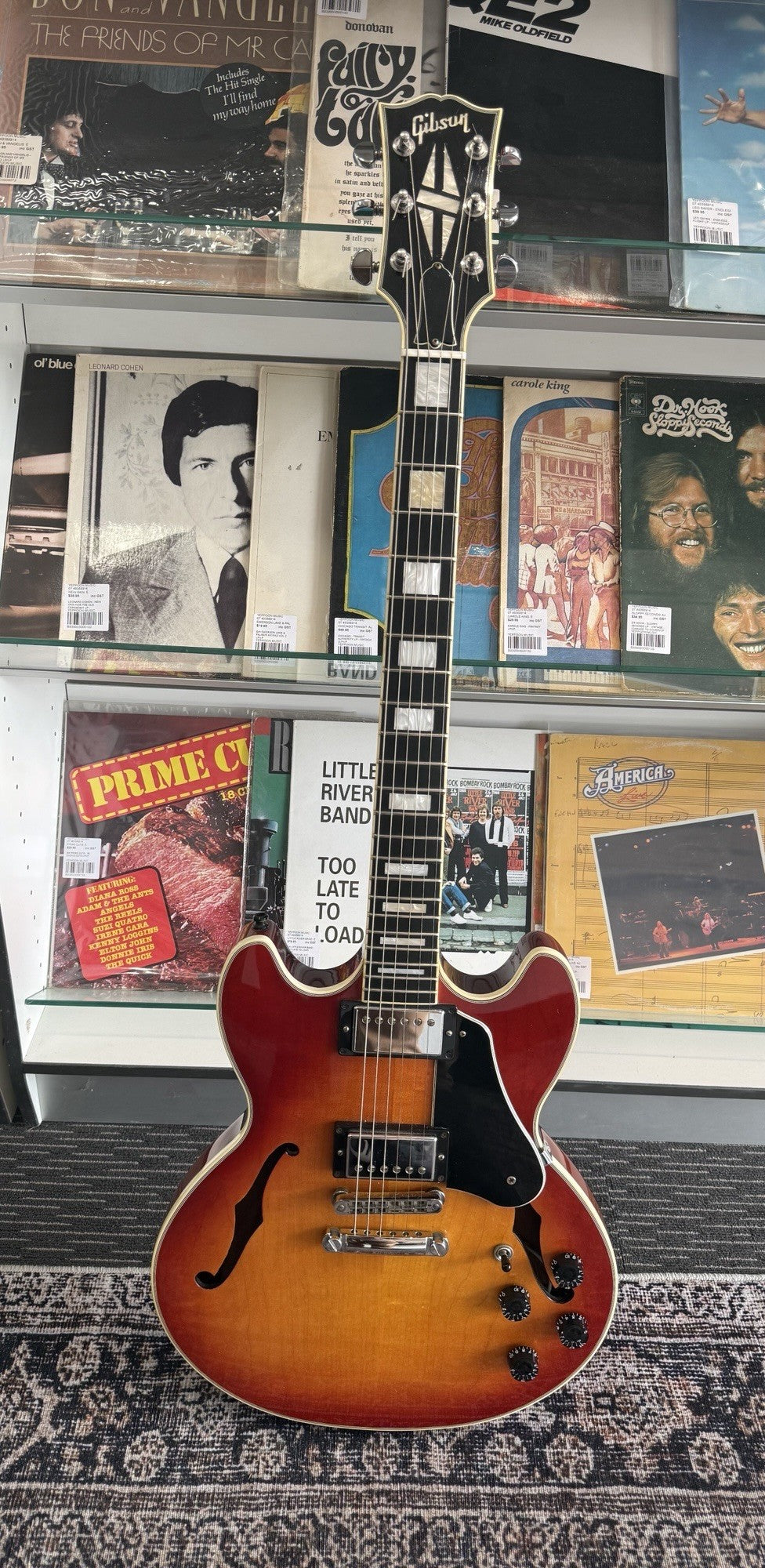 GIBSON MIDTOWN CUSTOM - MADE IN 2012 WITH CASE