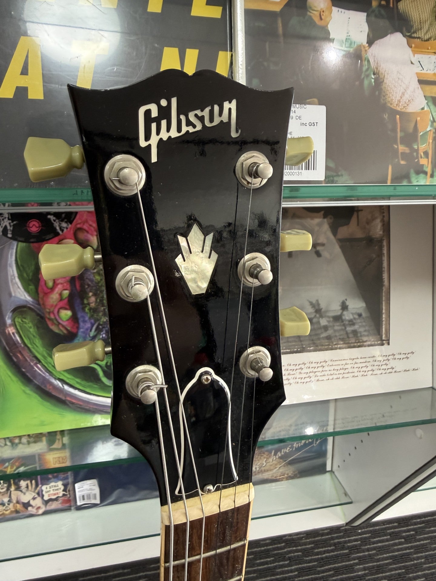 GIBSON SG . 61 Reissue  - MADE IN 1993 - CHERRY - IN CASE