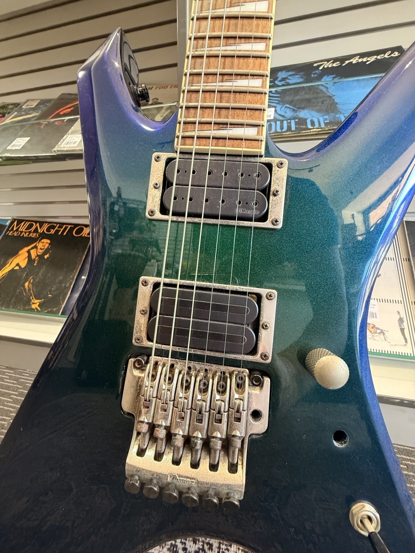 IBANEZ XIPHOS XPT700 CHAMELEON BLUE/GREEN WITH CASE - Secondhand