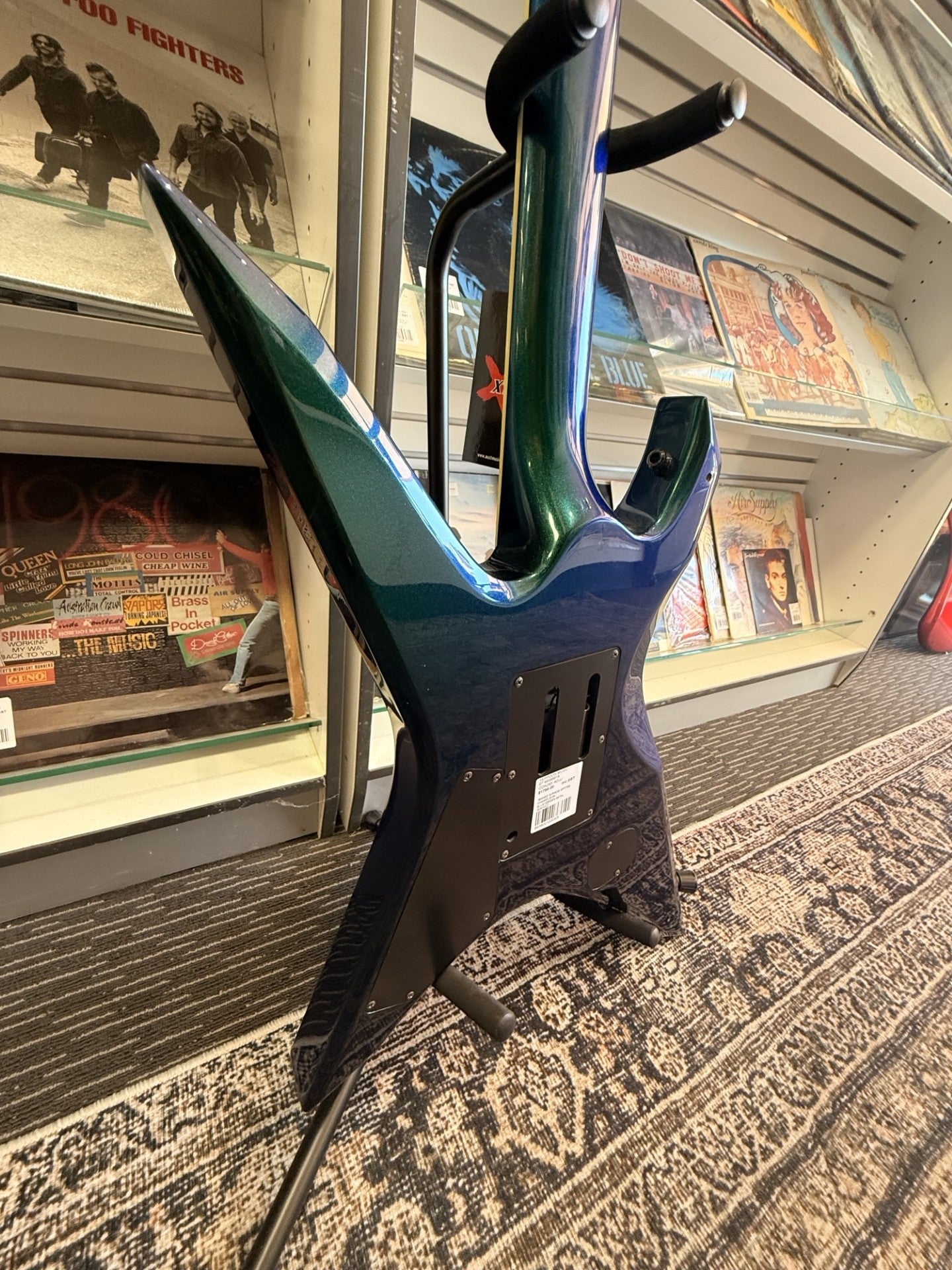 IBANEZ XIPHOS XPT700 CHAMELEON BLUE/GREEN WITH CASE - Secondhand