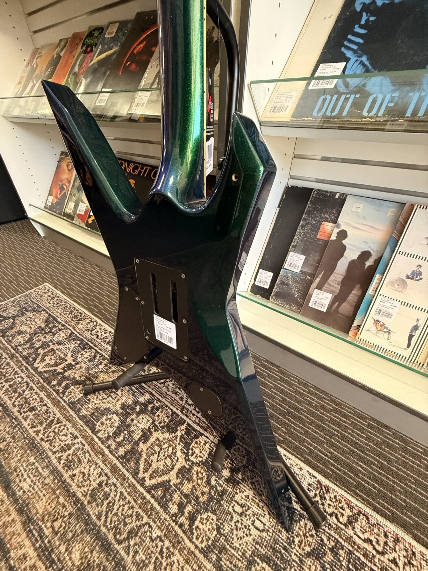 IBANEZ XIPHOS XPT700 CHAMELEON BLUE/GREEN WITH CASE - Secondhand