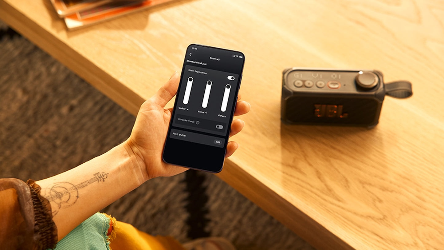 JBL BANDBOX SOLO COMPACT SPEAKER