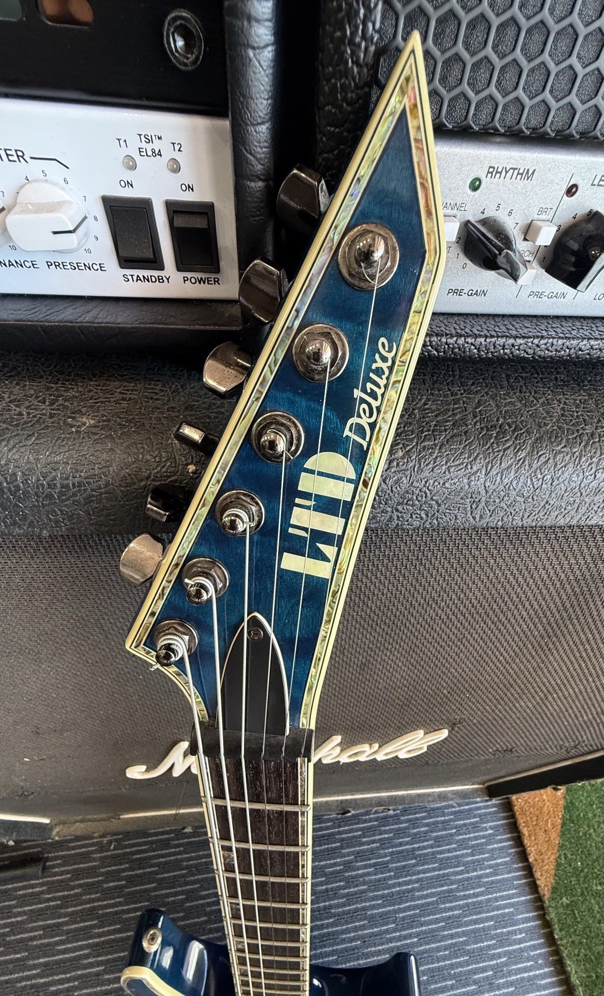 LTD MH-1000 DELUXE ELECTRIC GUITAR QUILTED MAPLE DEEP BLUE