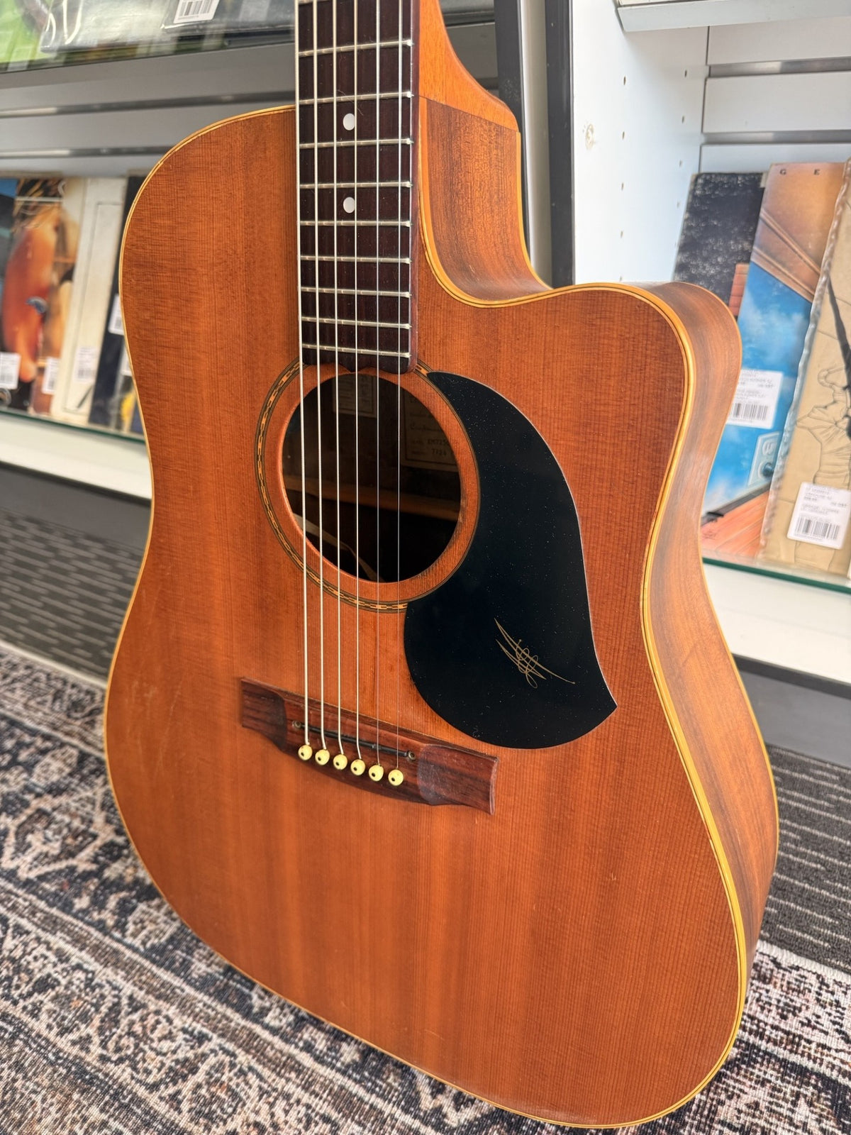 MATON EM325C ACOUSTIC GUITAR MADE IN 1999 NO CASE