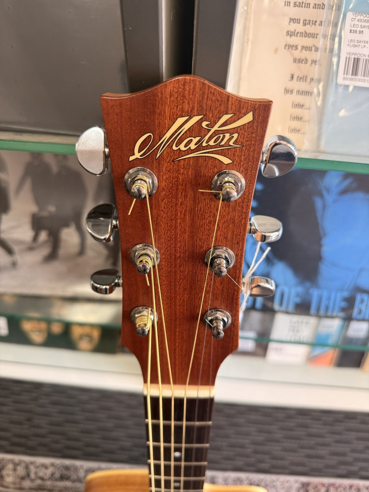 MATON PERFORMER ACOUSTIC/ELECTRIC W/CASE Made in 2017
