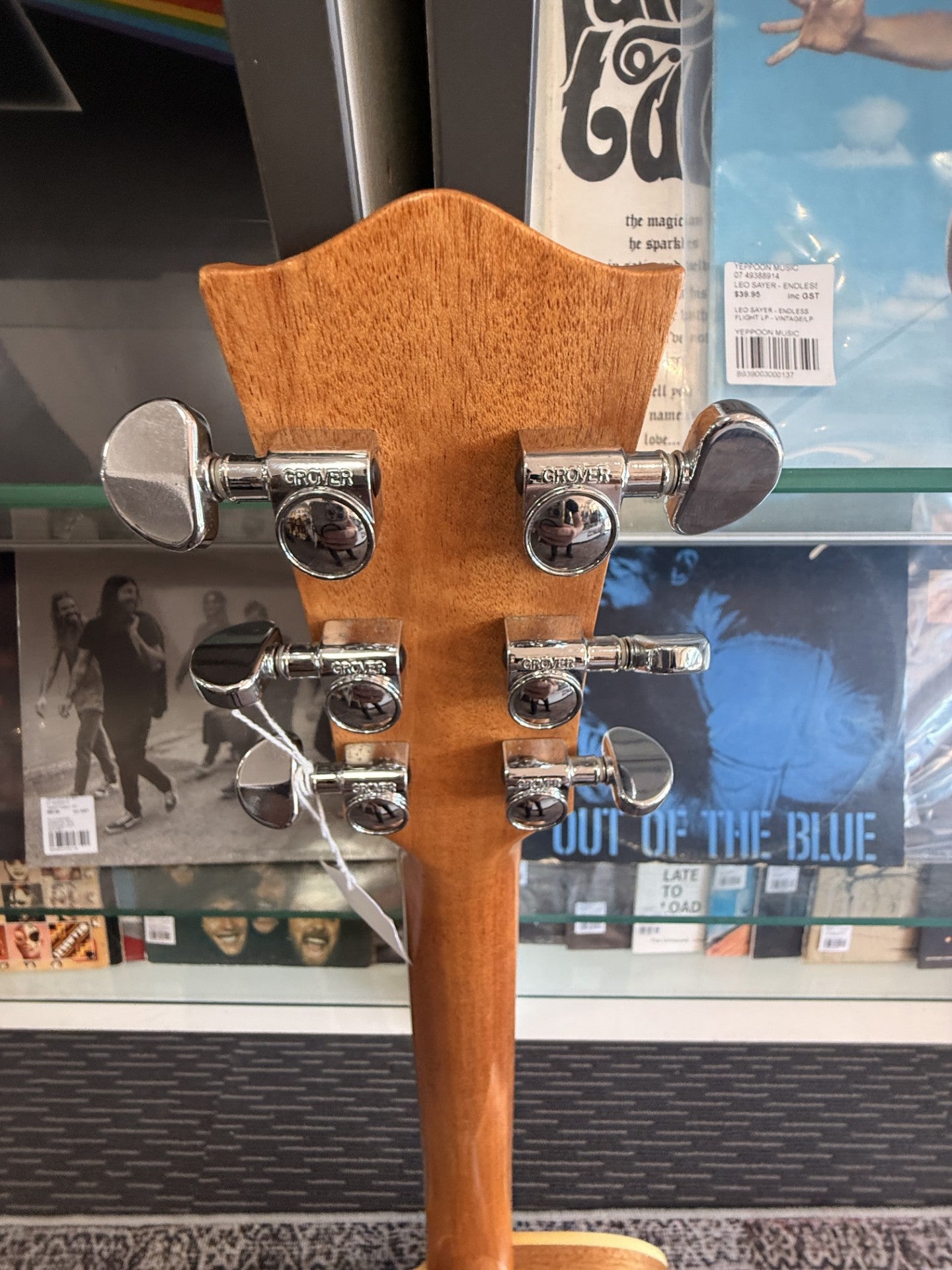 MATON PERFORMER ACOUSTIC/ELECTRIC W/CASE Made in 2017
