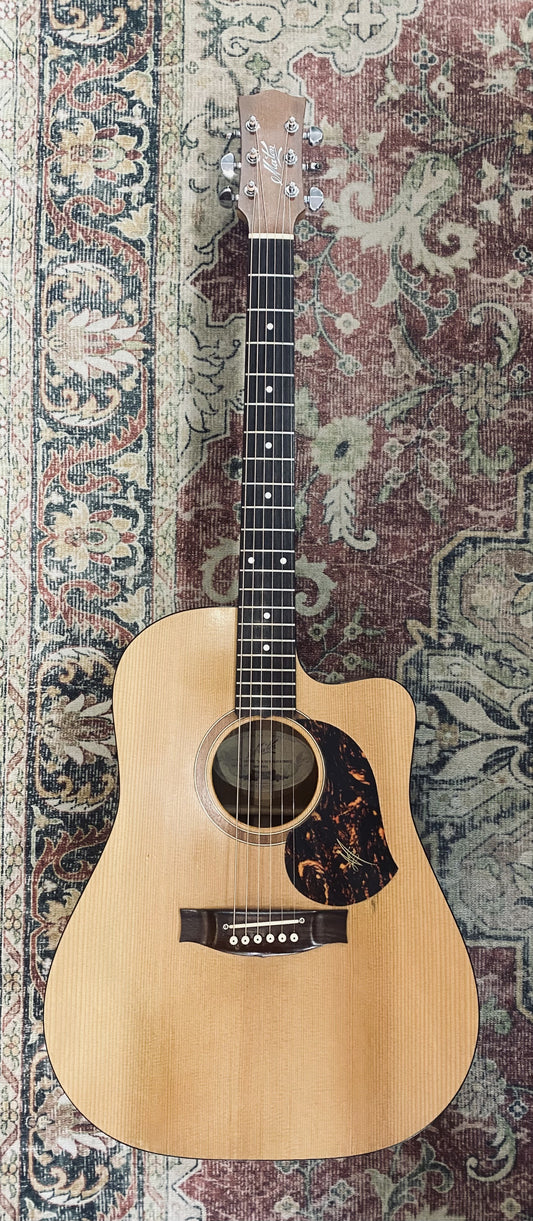 MATON SRS70C ACOUSTIC/ELECTRIC GTR WITH CASE (Pre-Loved)