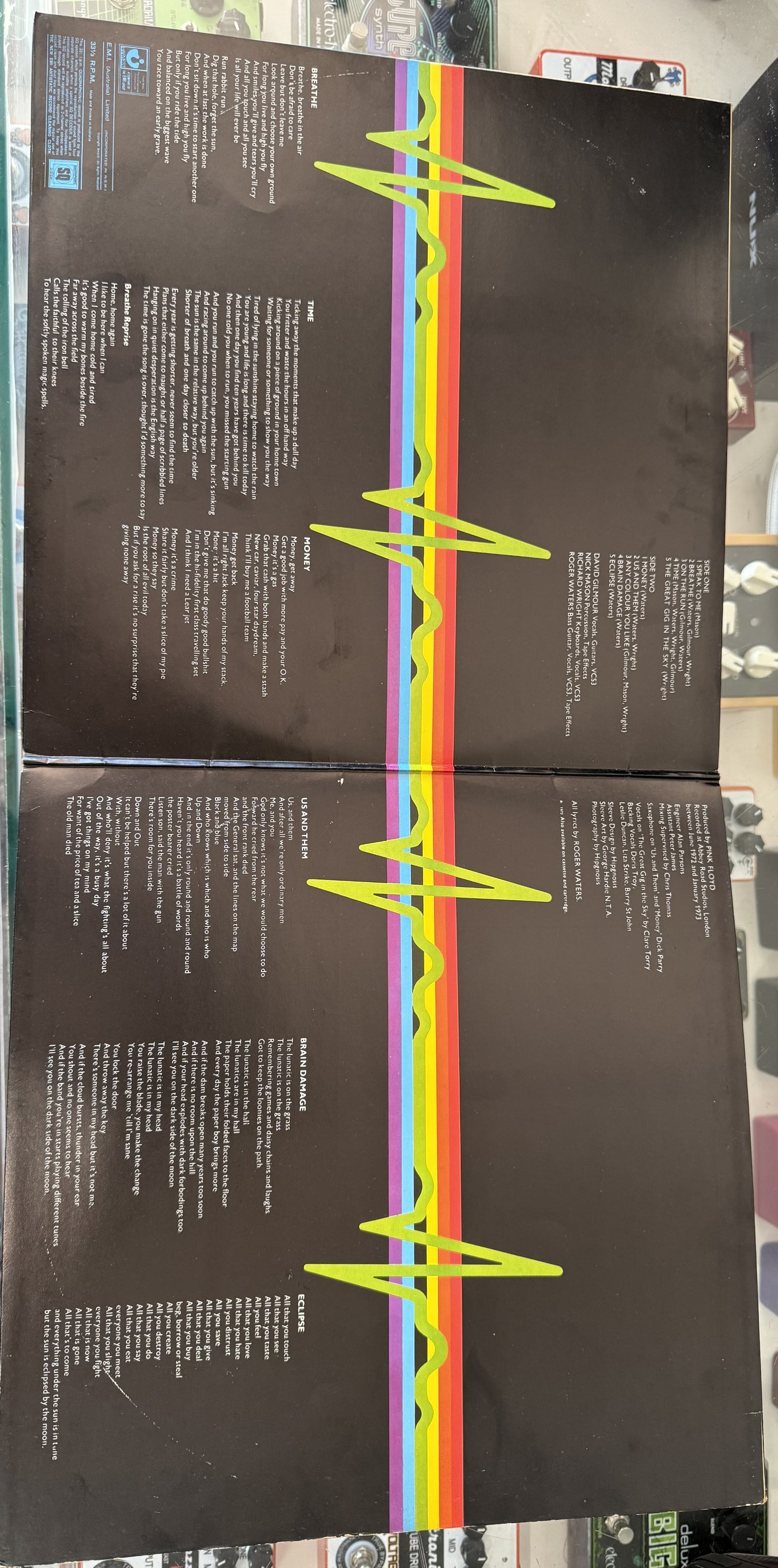 PINK FLOYD - DARK SIDE OF THE MOON LP (Vintage)