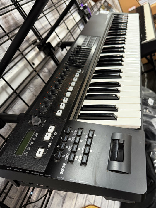 ROLAND A800 PRO CONTROLLER Keyboard (Pre-Loved)