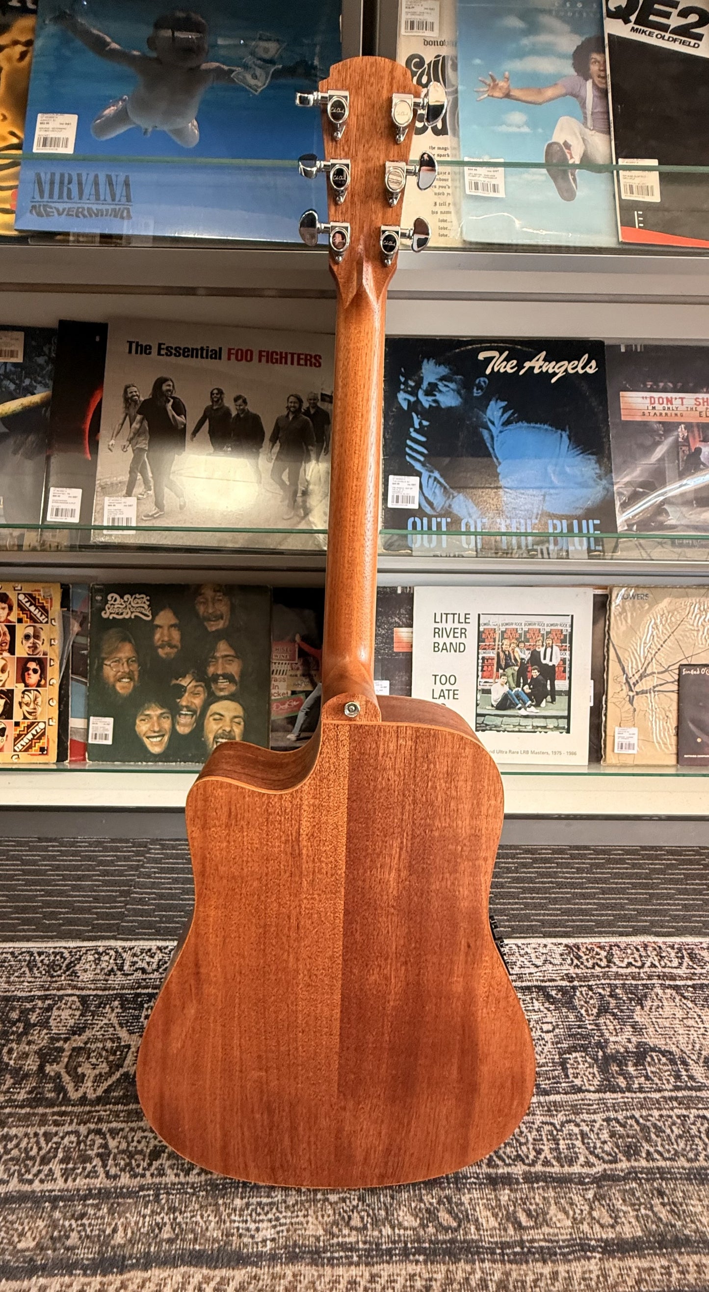 Cole Clark Studio Series FL1EC - All Mahogany with Dlx Gig Bag