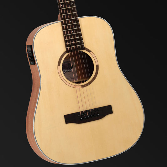 Tanglewood Strada TS2-E Traveller A/E Mahogany B/S Spruce Top
