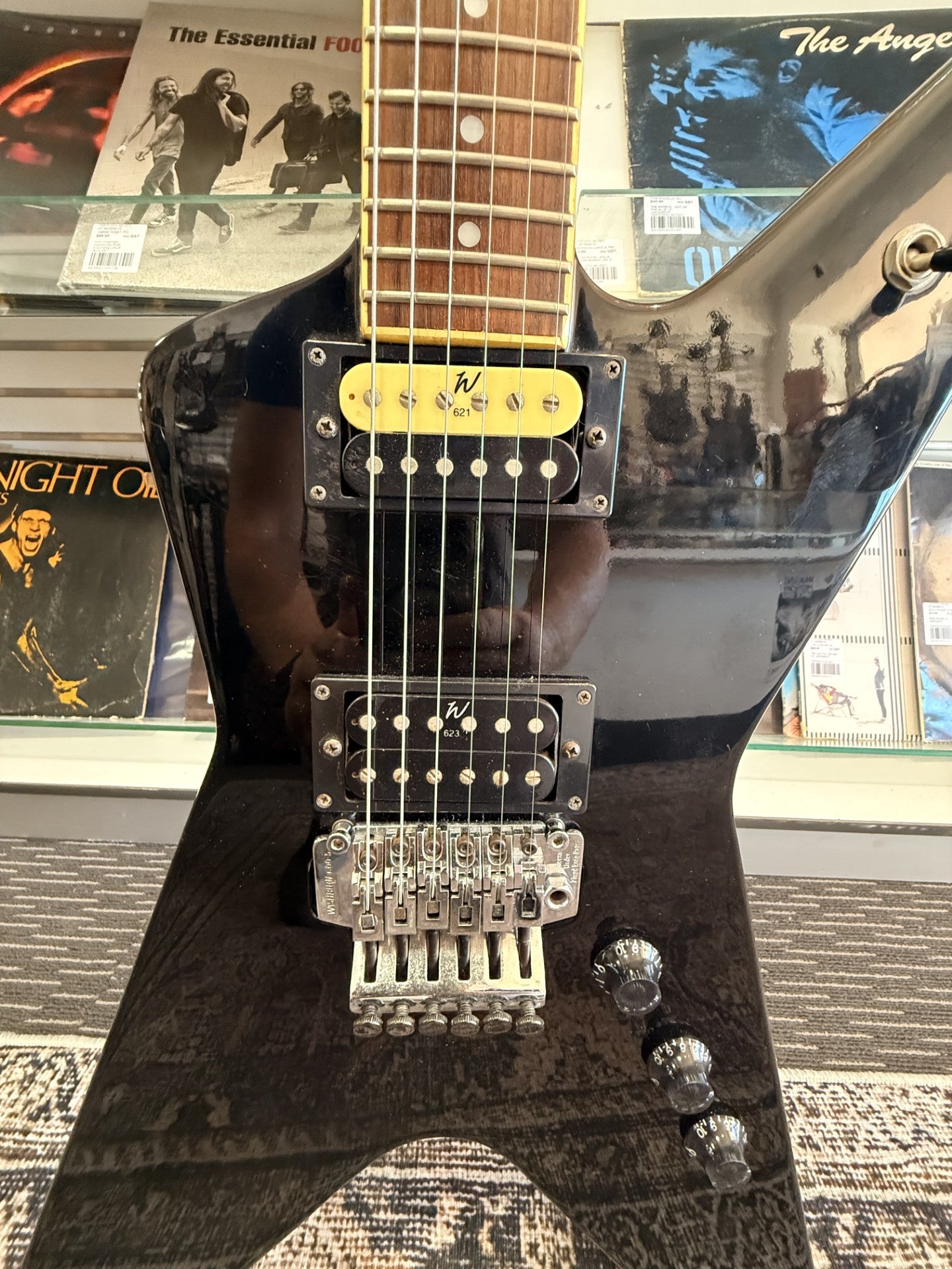 WASHBURN DIME 333 BLACKJACK Made in 1995 WITH CASE