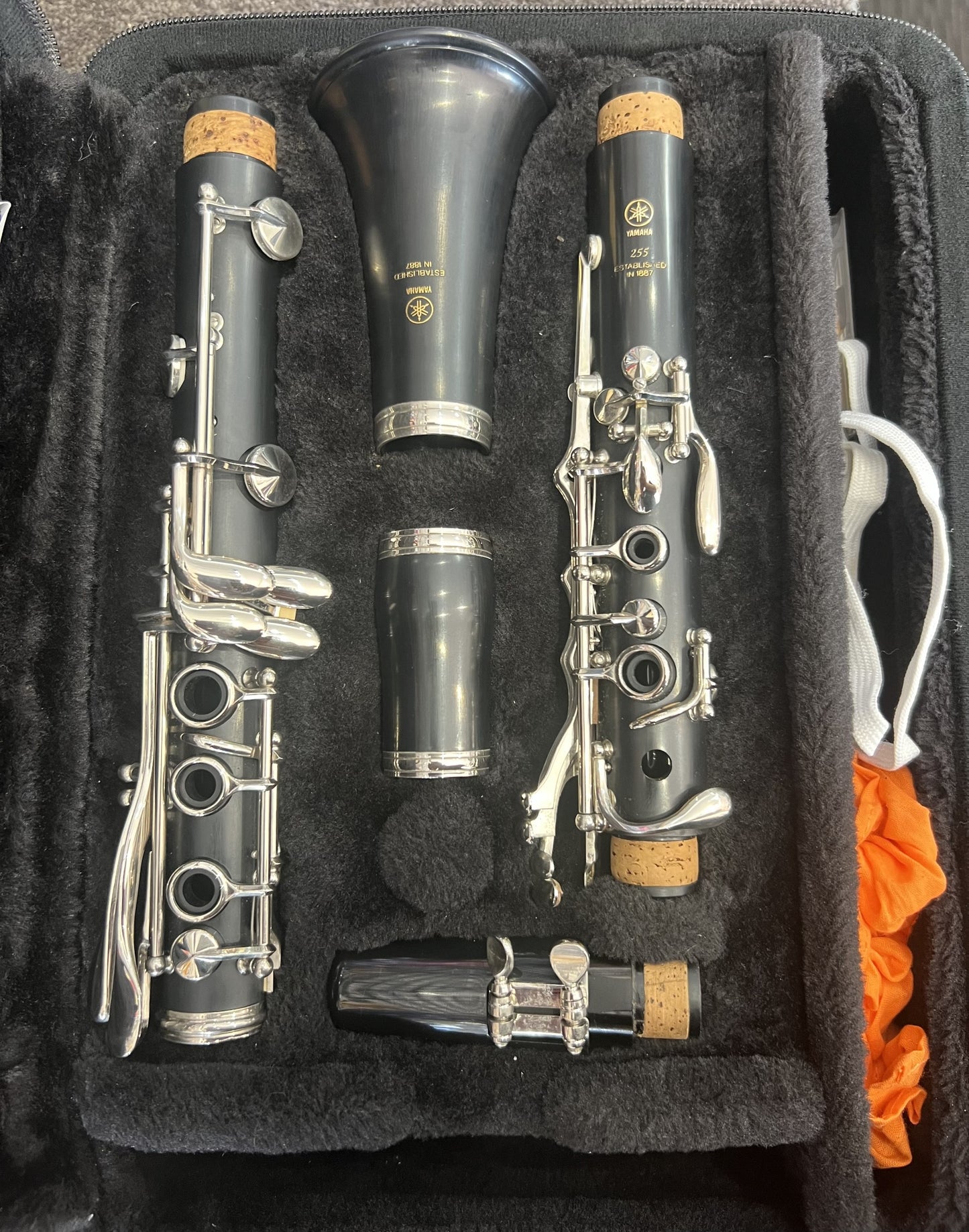 YAMAHA YCL255 CLARINET - SECONDHAND